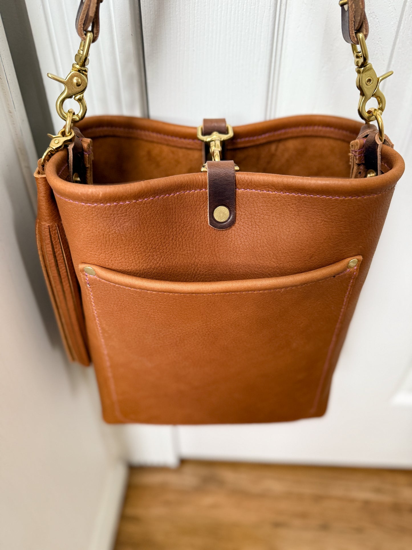 Bennett Bucket in Coffee Kodiak