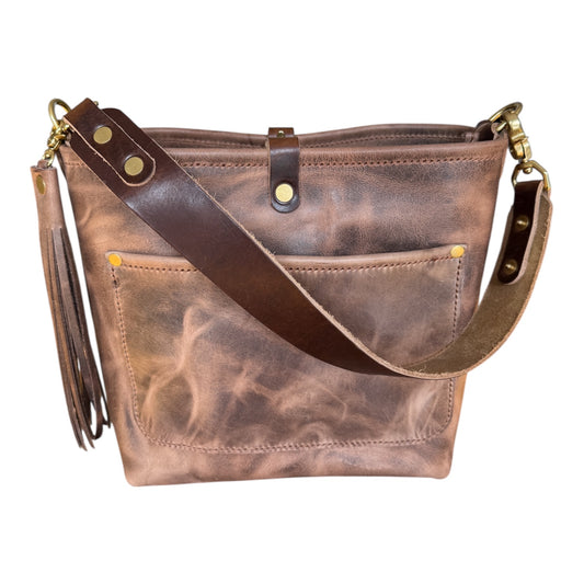 Bennett “shorty” Bucket in Horween Krypto Vetiver Leather