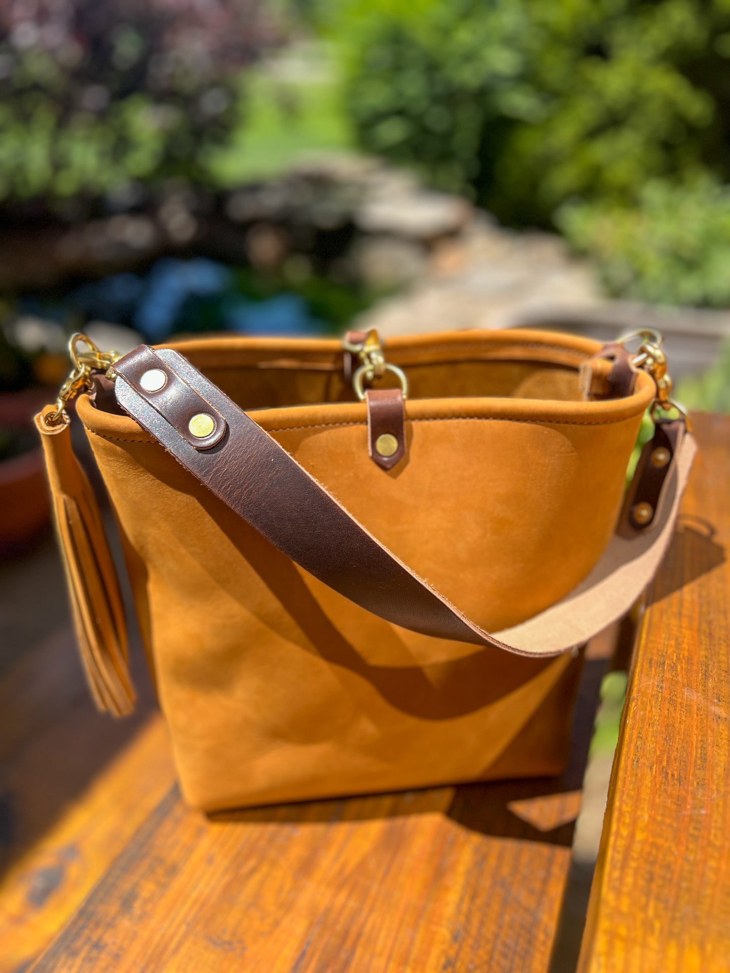 Hobo Bucket in Desert Sand Full Grain Leather