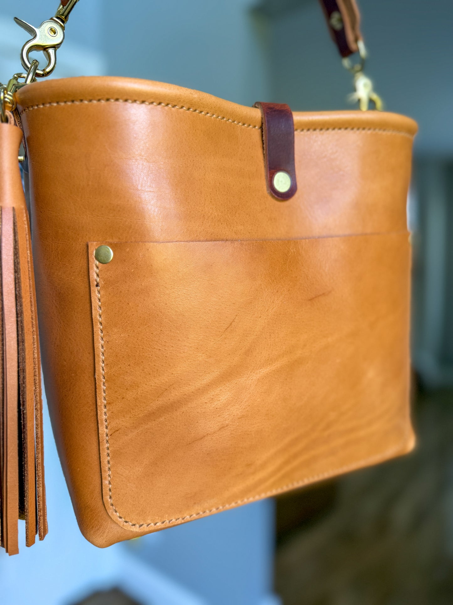 Bennett “shorty” Bucket in Premium Saddle