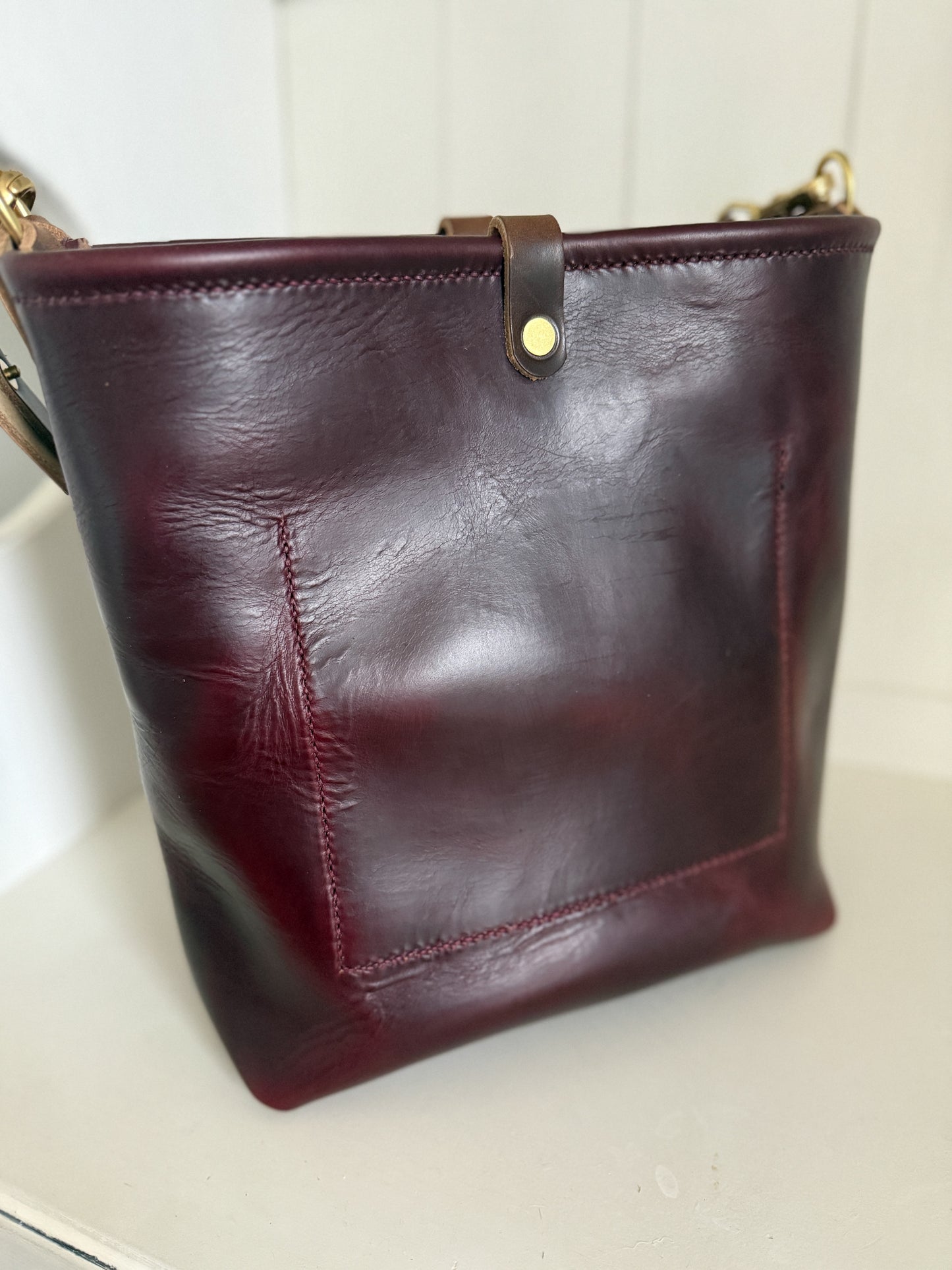 Bennett Bucket in Black Cherry Horween Chromexcel