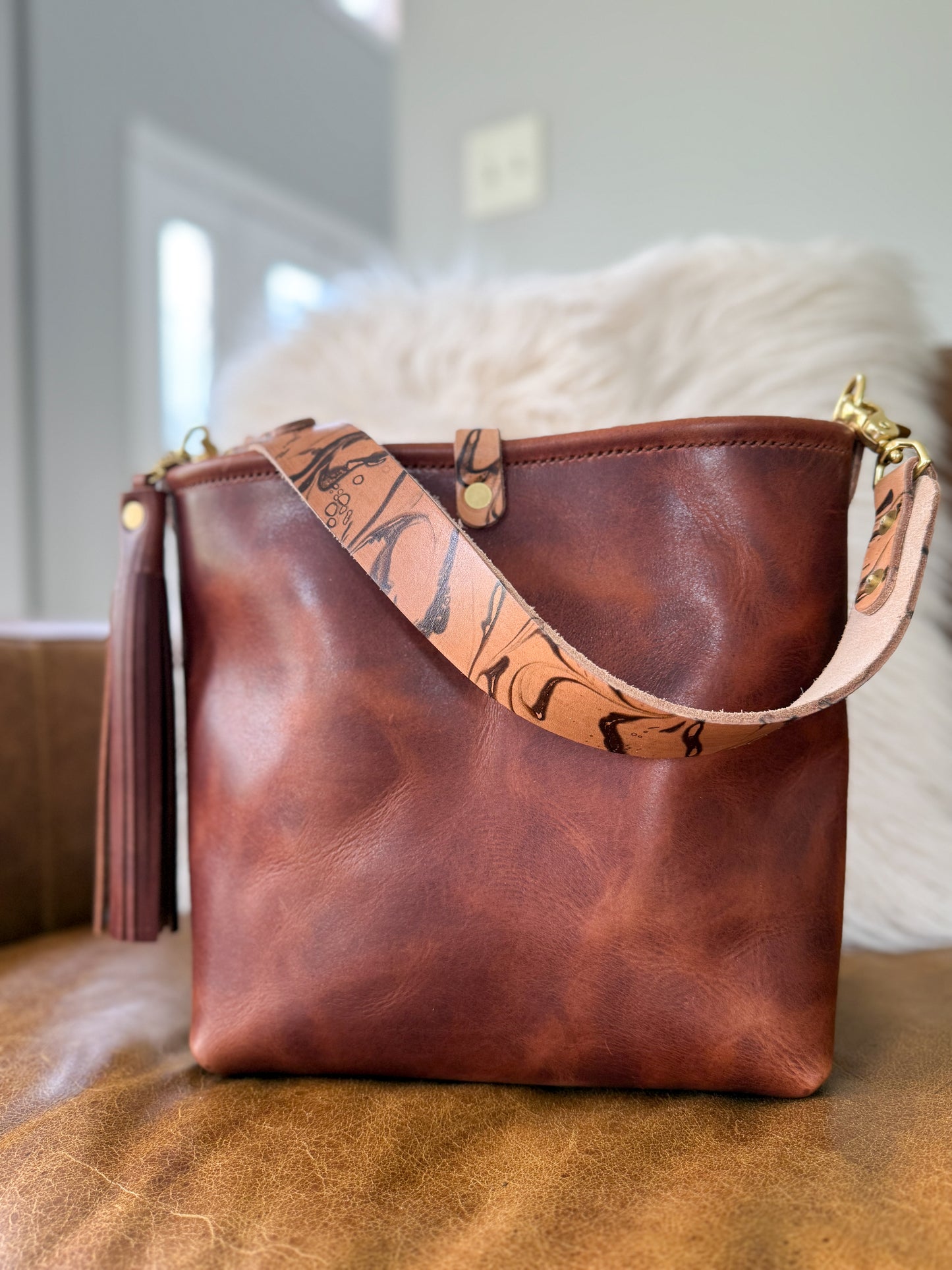 Hobo Bucket in Horween Brown Nut Dublin w/Candy Strap