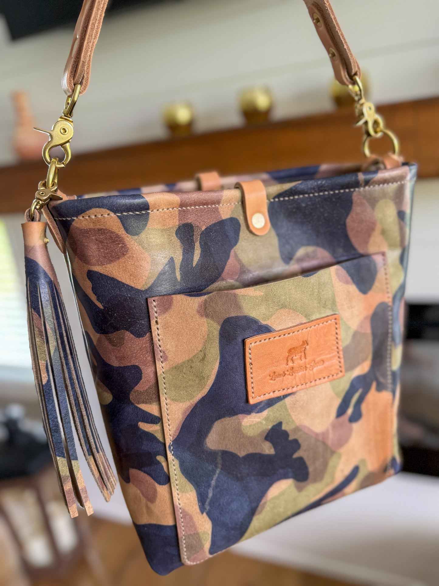 Bennett Bucket in Full Grain Camo Vegetable Tanned Leather