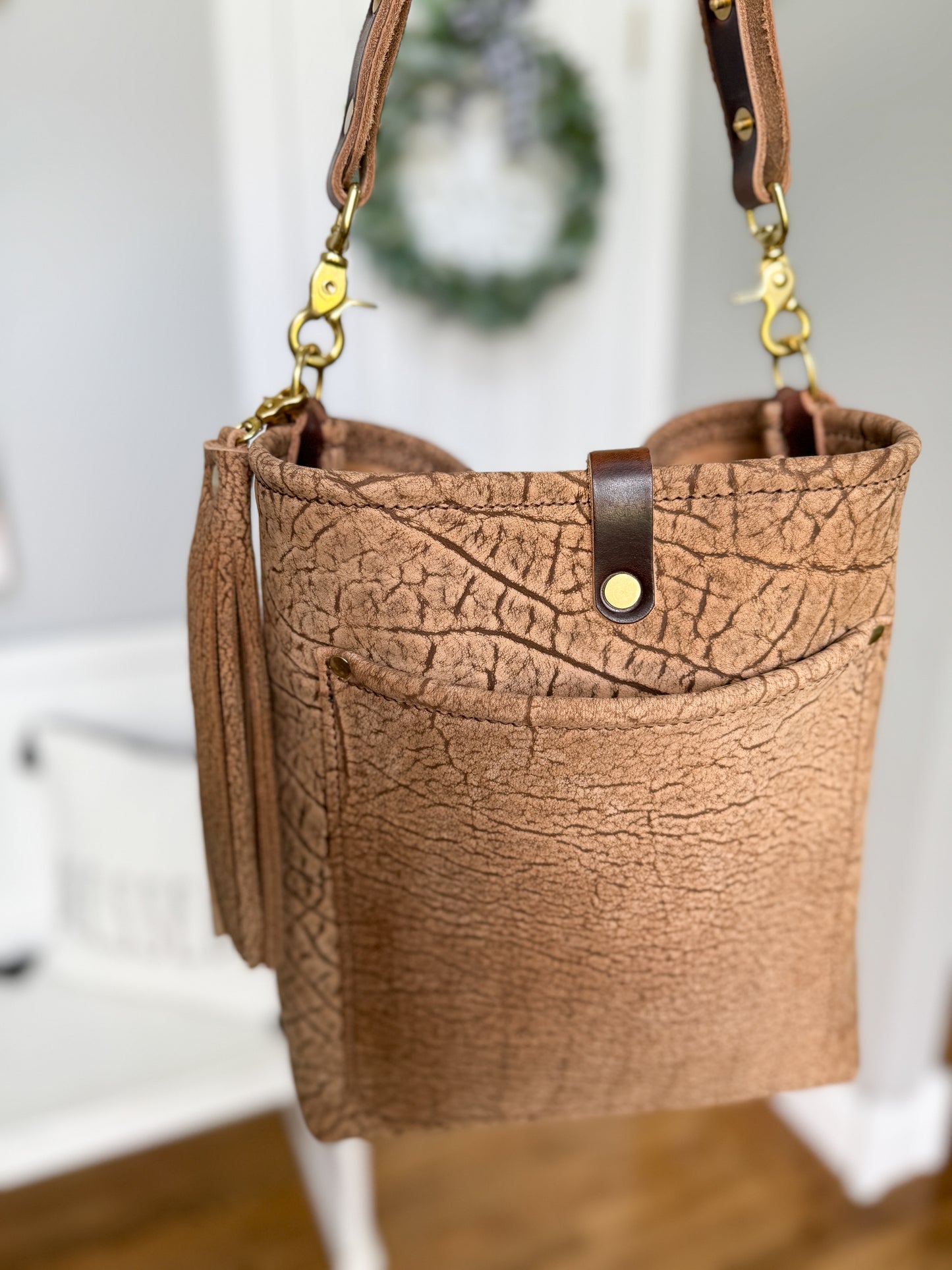 Bennett Bucket in Riverstone Full Grain Bison