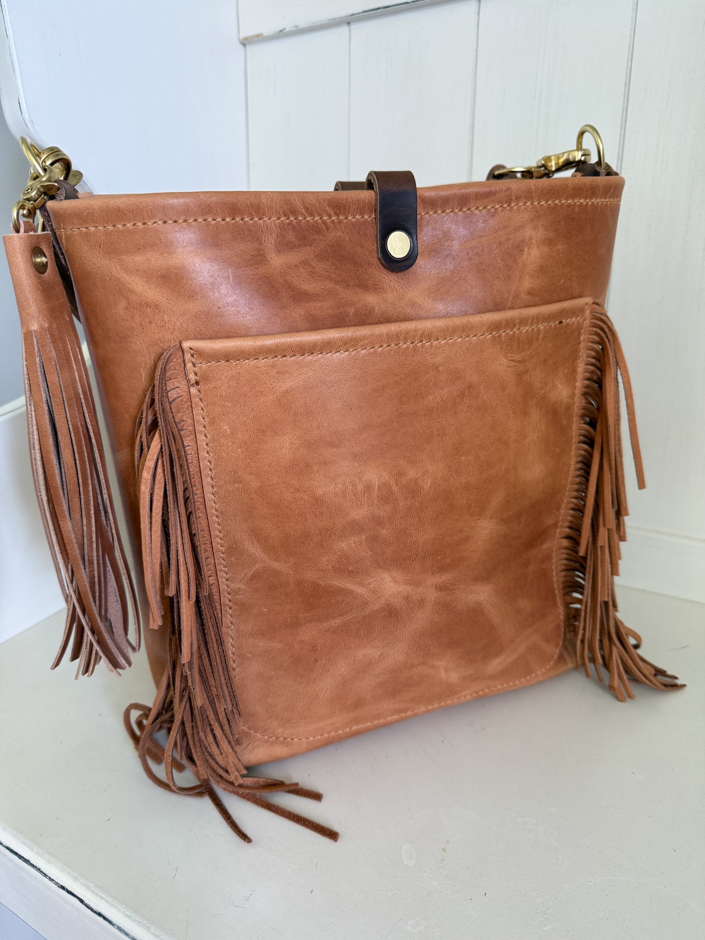 Western Bennett Bucket in Horween Natural Derby w/fringe