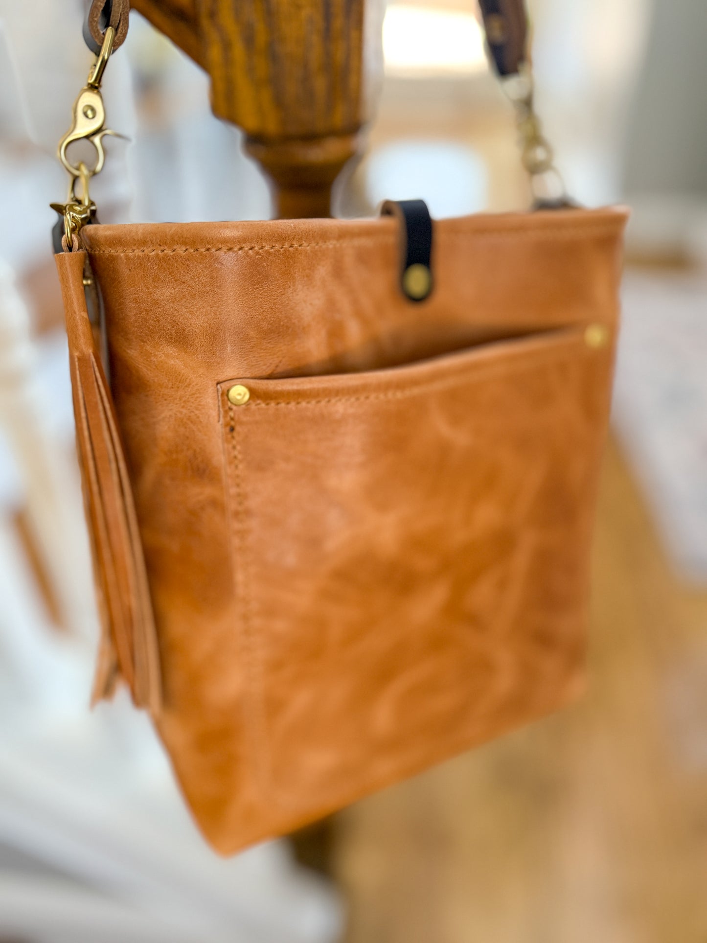 Bennett Bucket in Light Natural Derby Horween