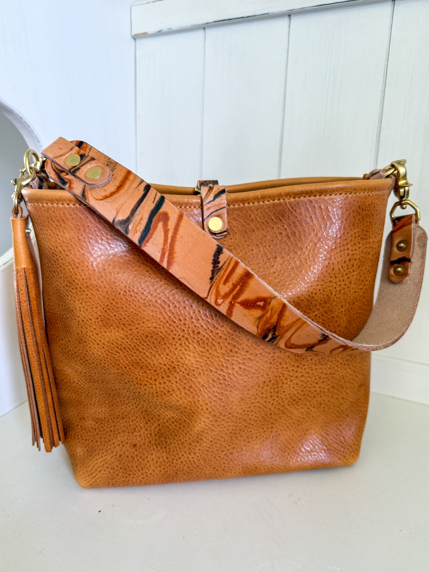 Hobo Bucket in Italian Honey Saffron Vegetable Tan w/Candy Strap