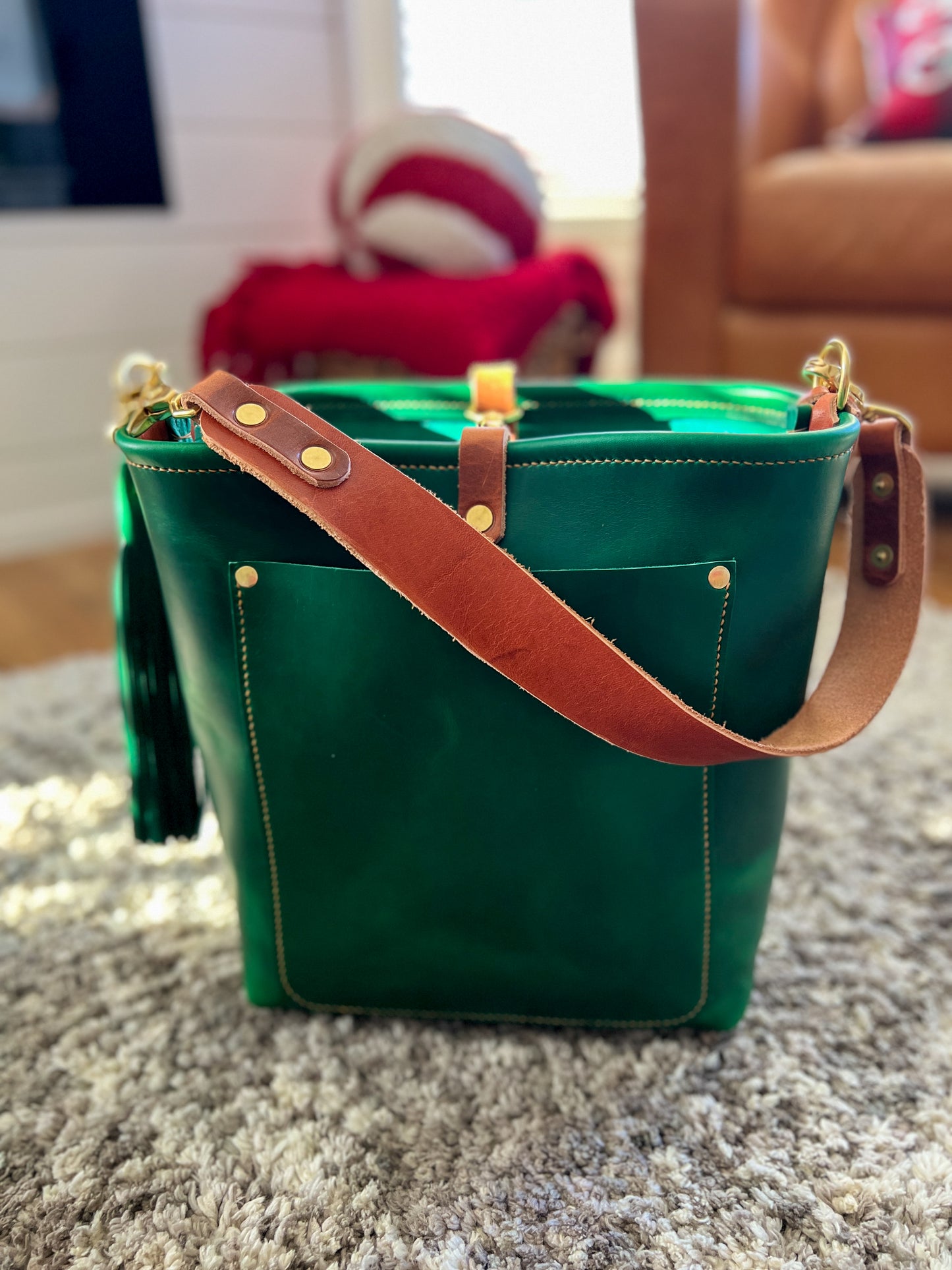 Bennett Bucket in Horween Golf Green