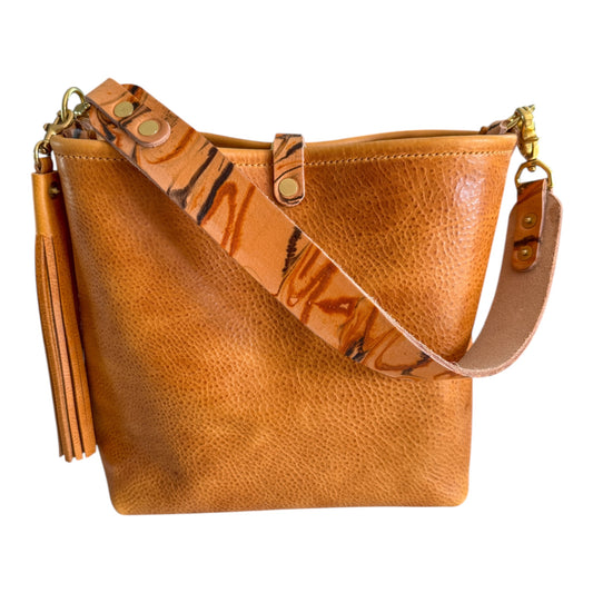 Hobo Bucket in Italian Honey Saffron Vegetable Tan w/Candy Strap