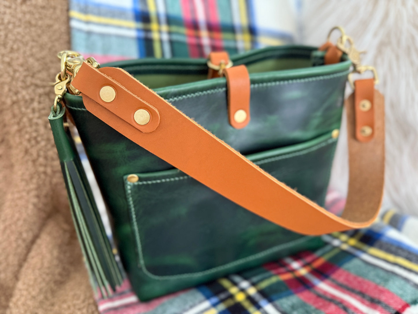 Bennett “shorty” Bucket in Emerald Horween Puttman Leather