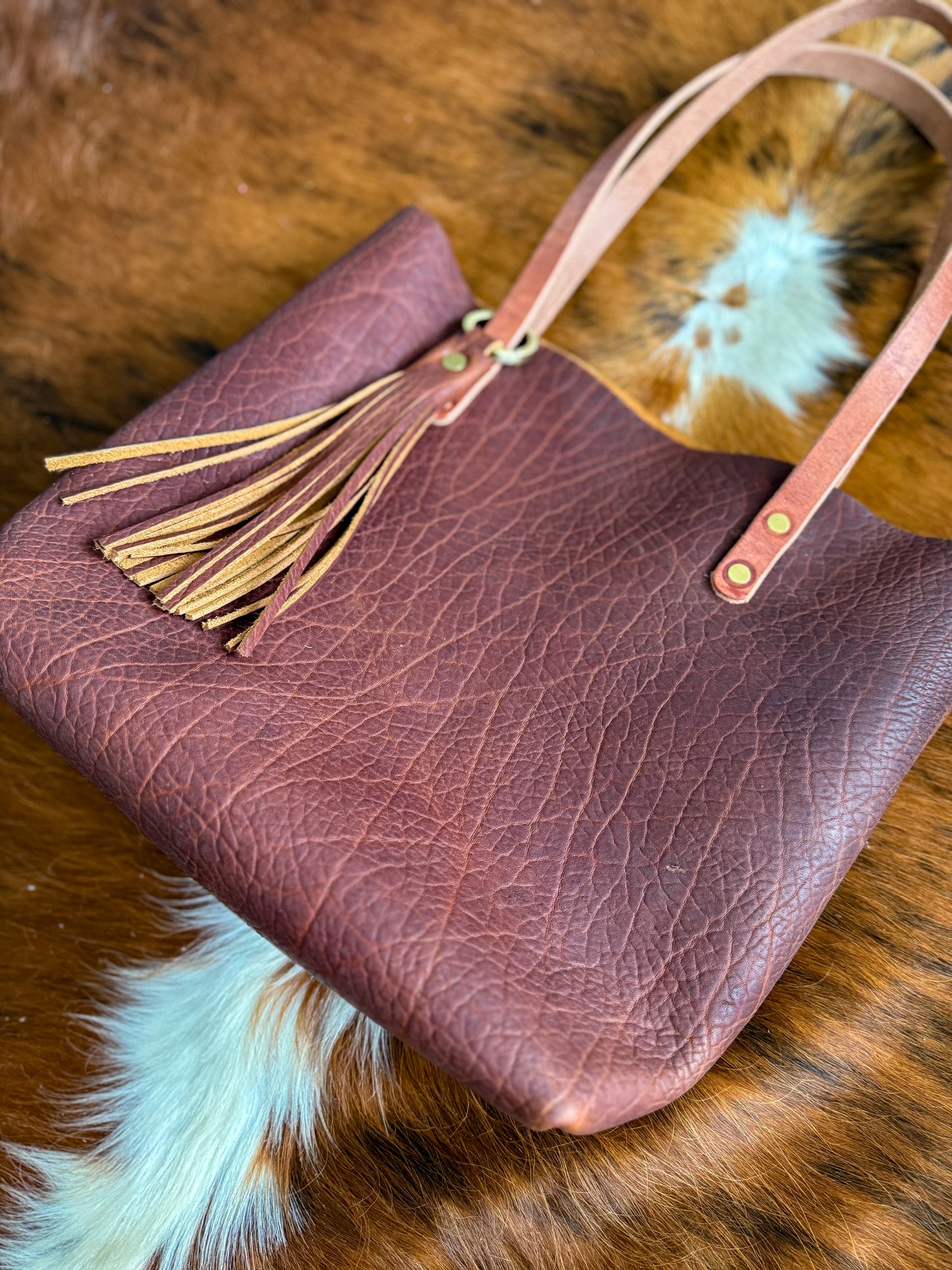 Classic Tote in Cherry Mahogany Full Grain Bison