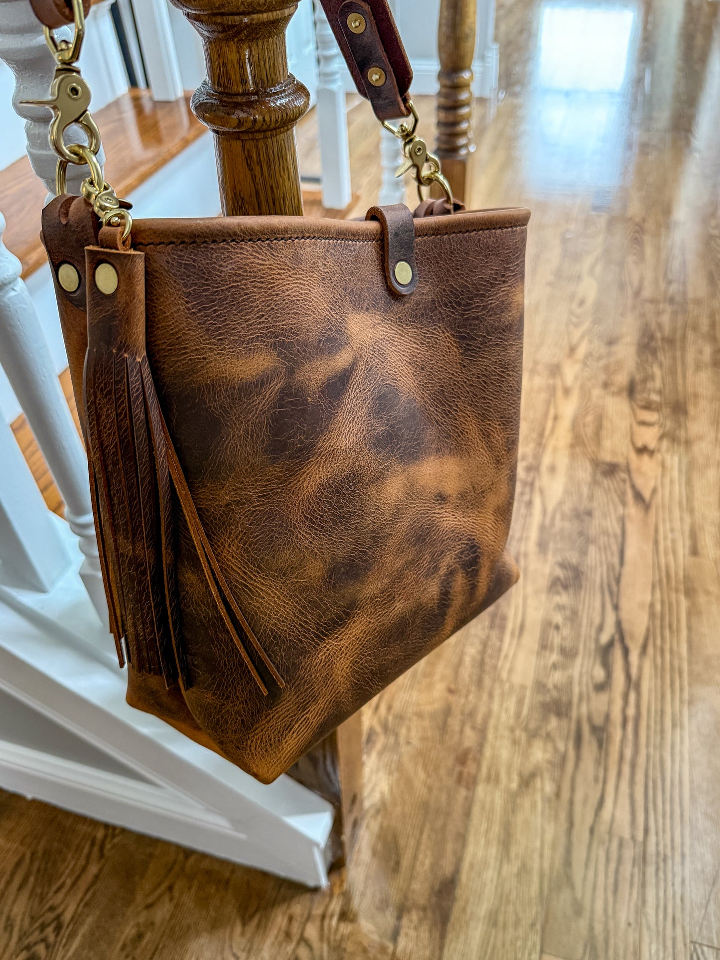 Hobo Bucket in Old Soul Full Grain Leather