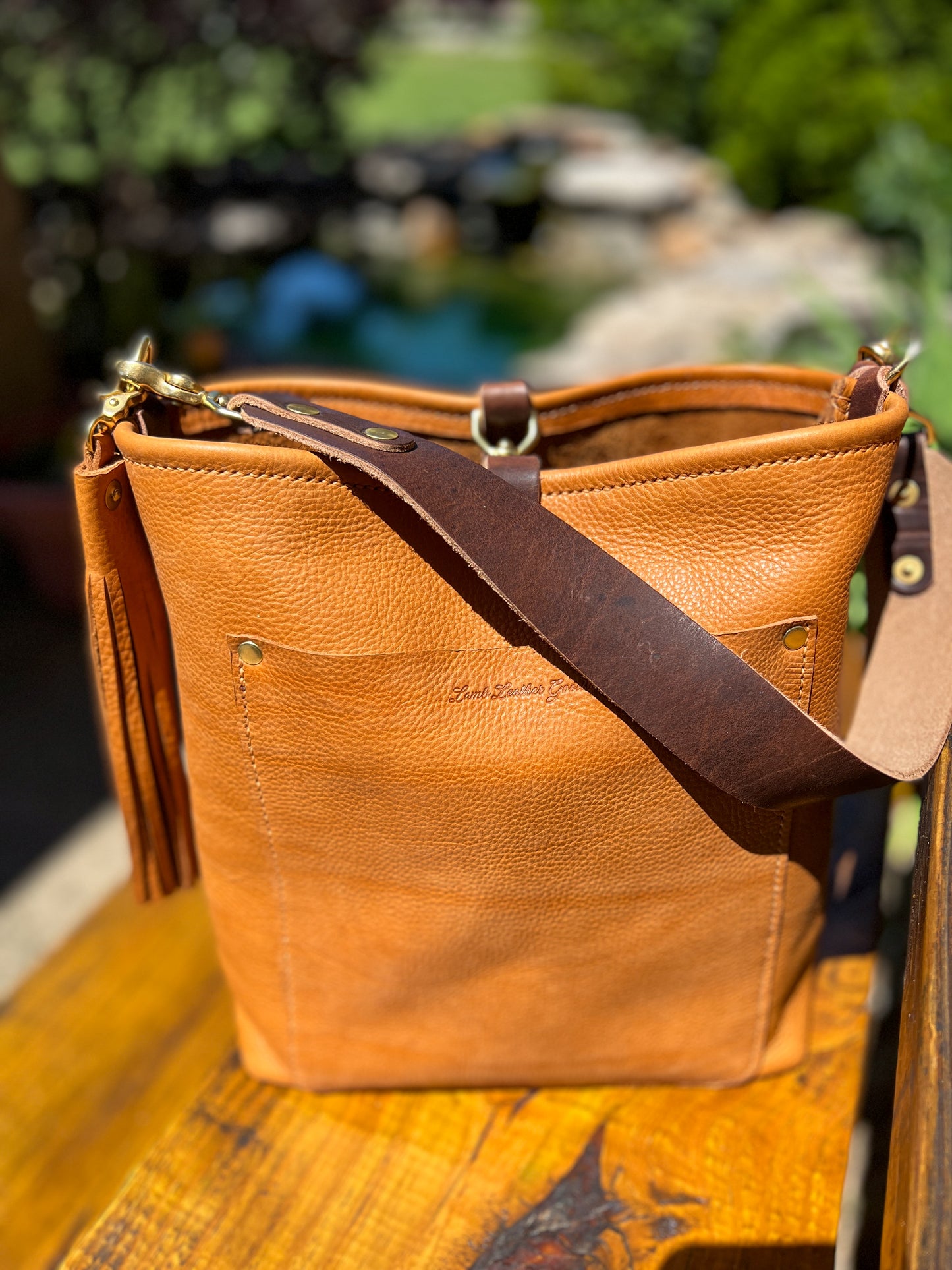 Bennett Bucket in Biscotti Italian Vegetable Tanned Leather