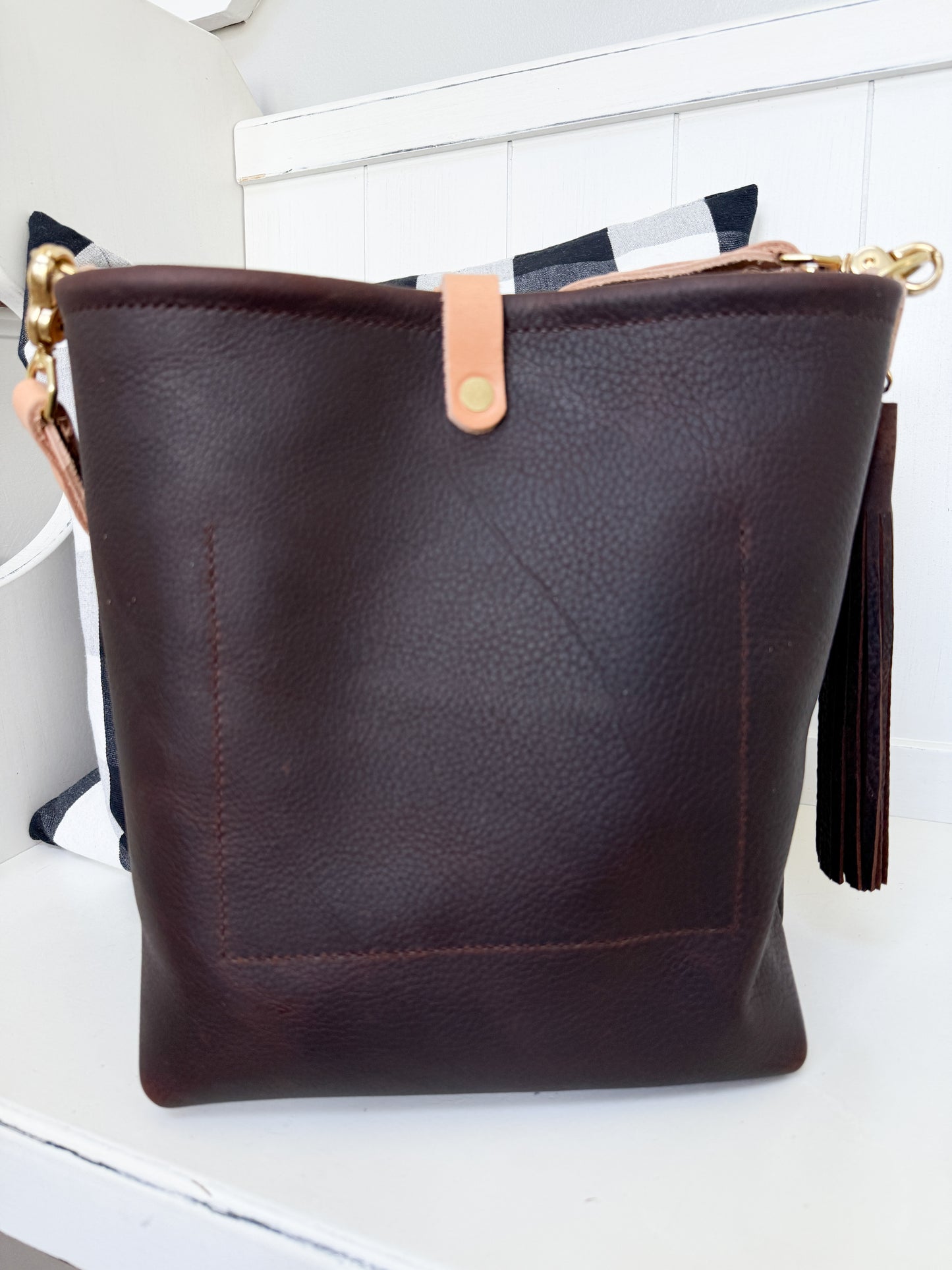 Bennett Bucket in Espresso Kodiak Full Grain Leather