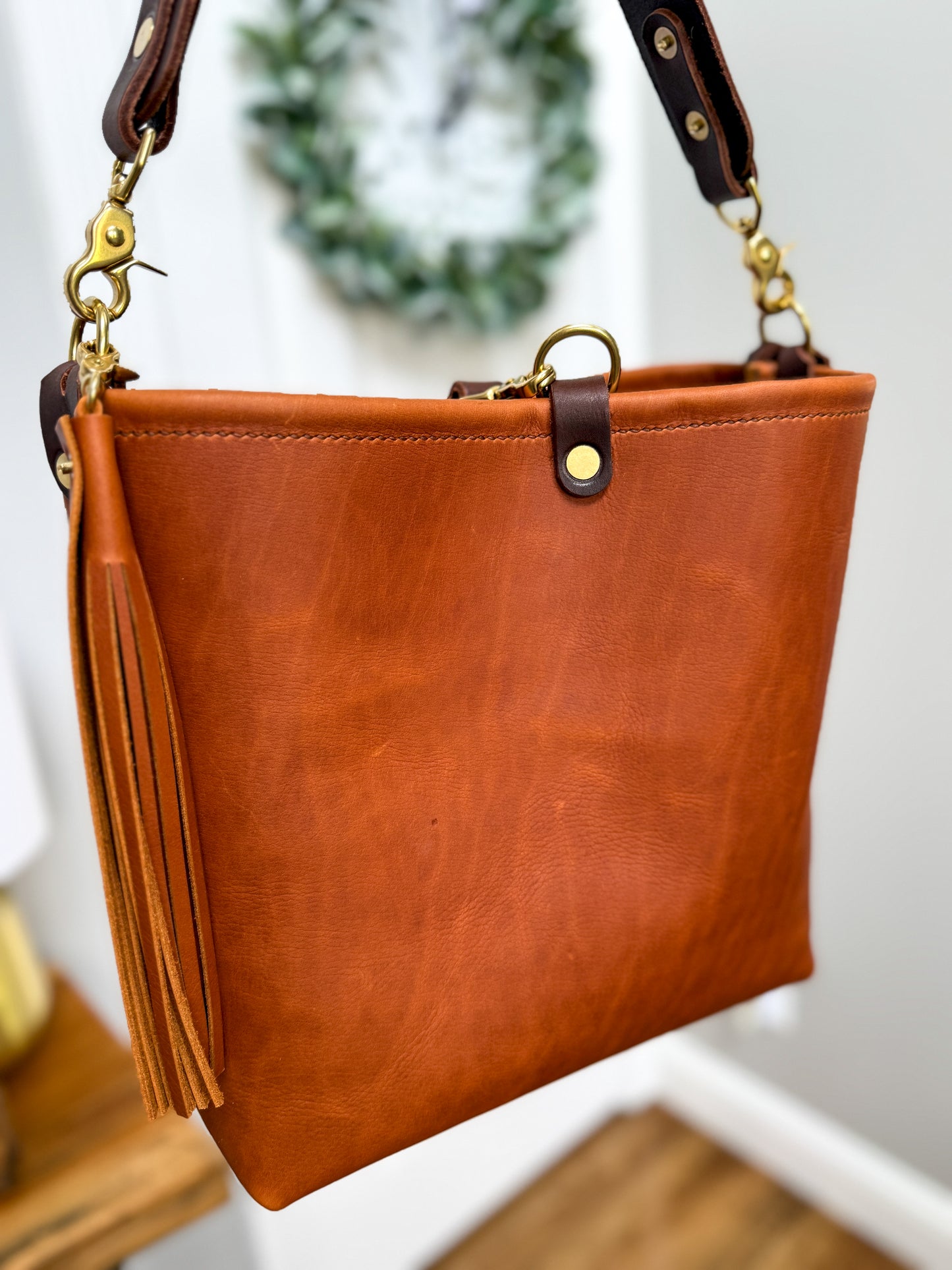Bennett Bucket in Tawny Full Grain Leather