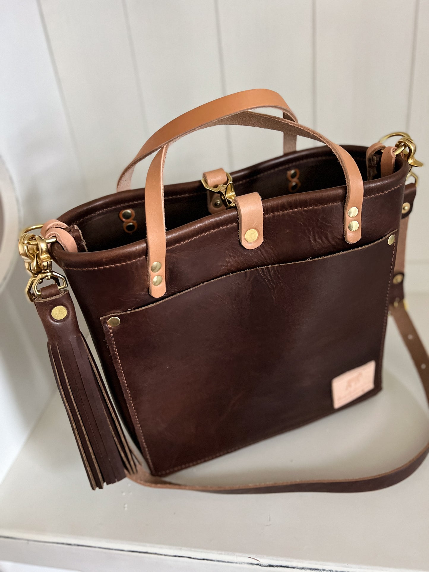 Brookie Medium Crossbody in Horween Nut Brown