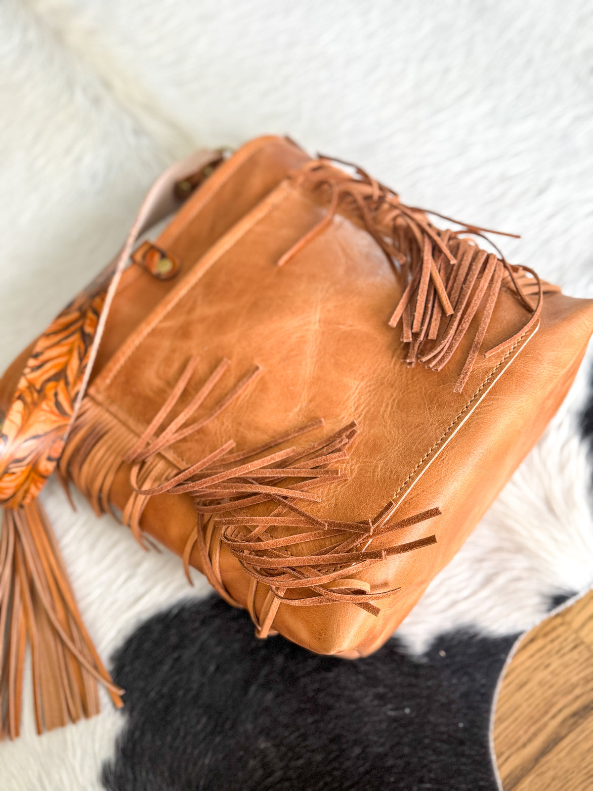 Western Bennett Bucket in Horween Natural Derby w/fringe and Candy Strap