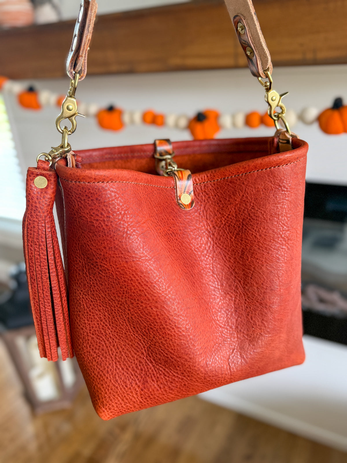 Hobo Bucket in Brick Full Grain Bison w/Candy Strap