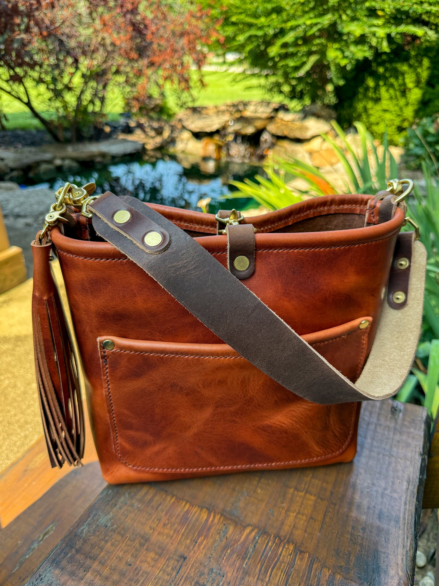 Bennett “shorty” Bucket in Horween English Tan