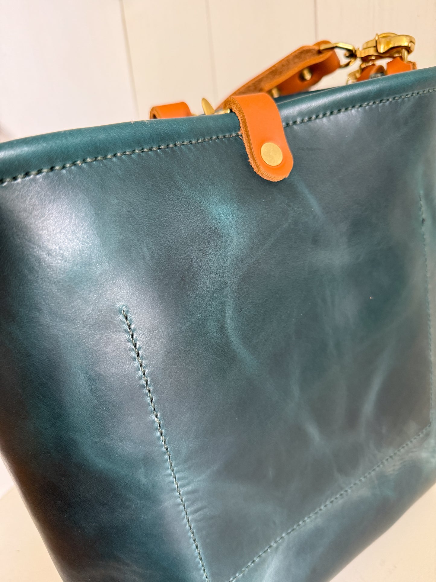 Bennett Bucket in Horween Marine Blue
