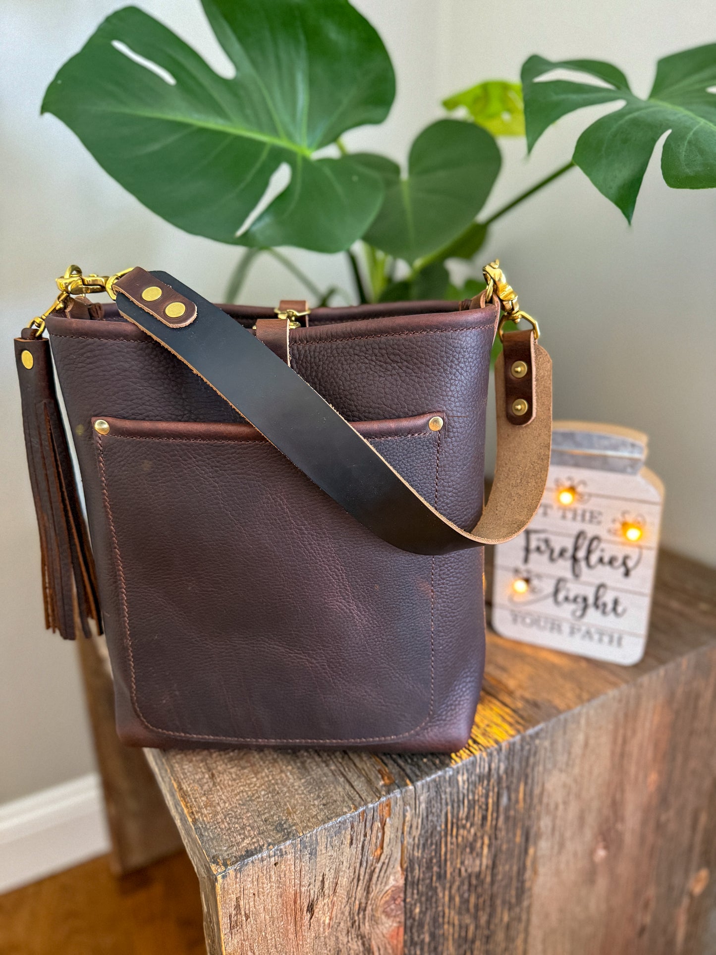 Bennett Bucket in Espresso Kodiak Full Grain Leather