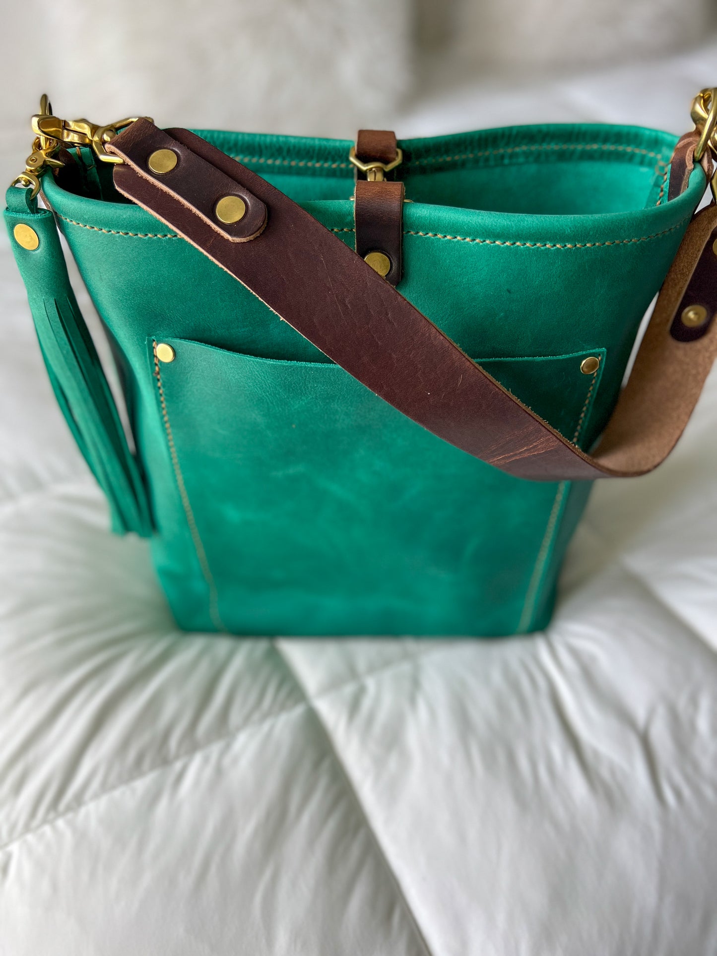 Bennett Bucket in Teal Full Grain Leather