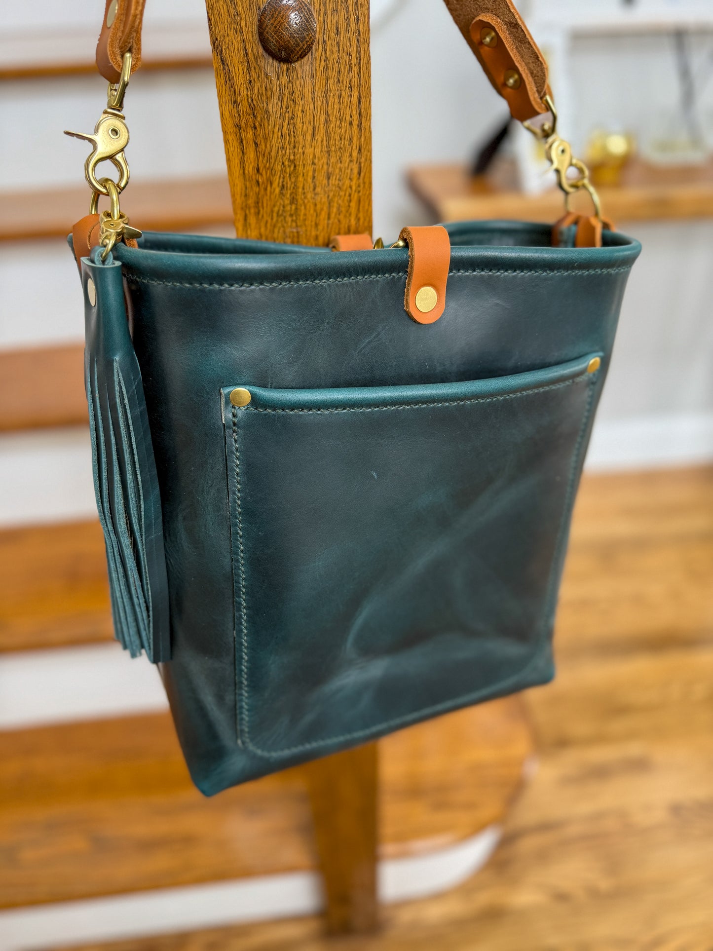 Bennett Bucket in Horween Marine Blue