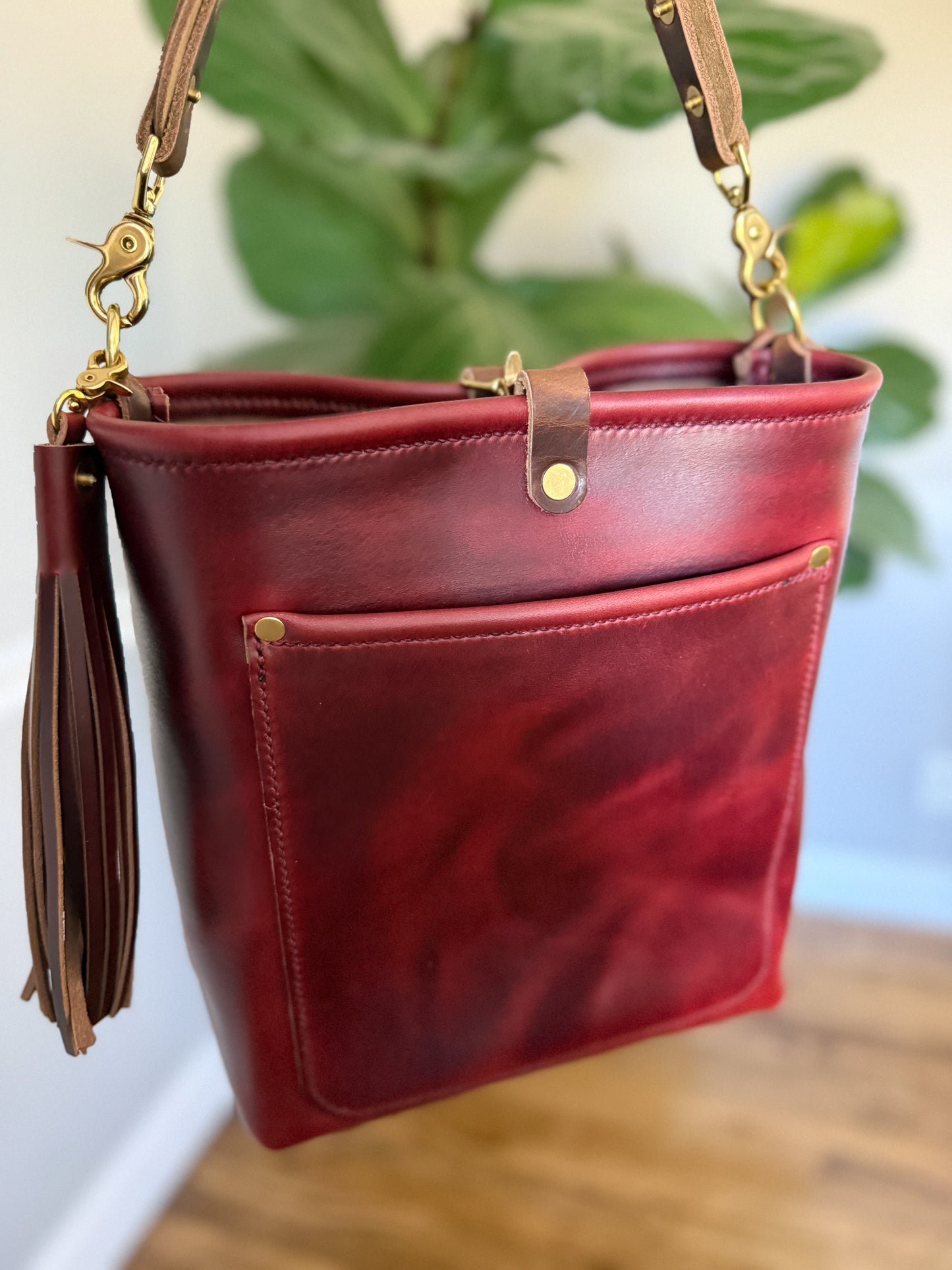 Bennett Bucket in Burgundy Chromexcel Horween