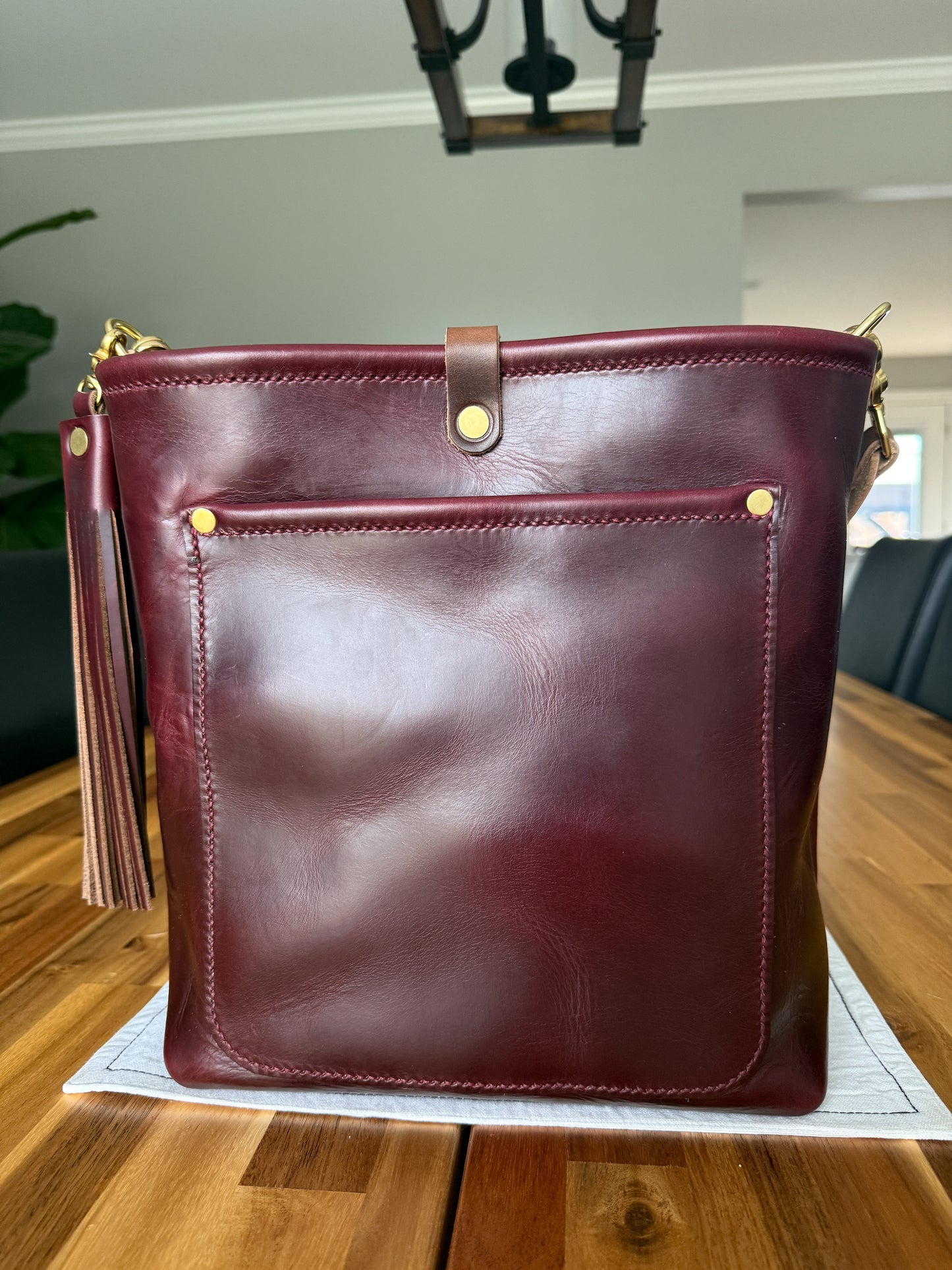 Bennett Bucket in Black Cherry Horween Chromexcel