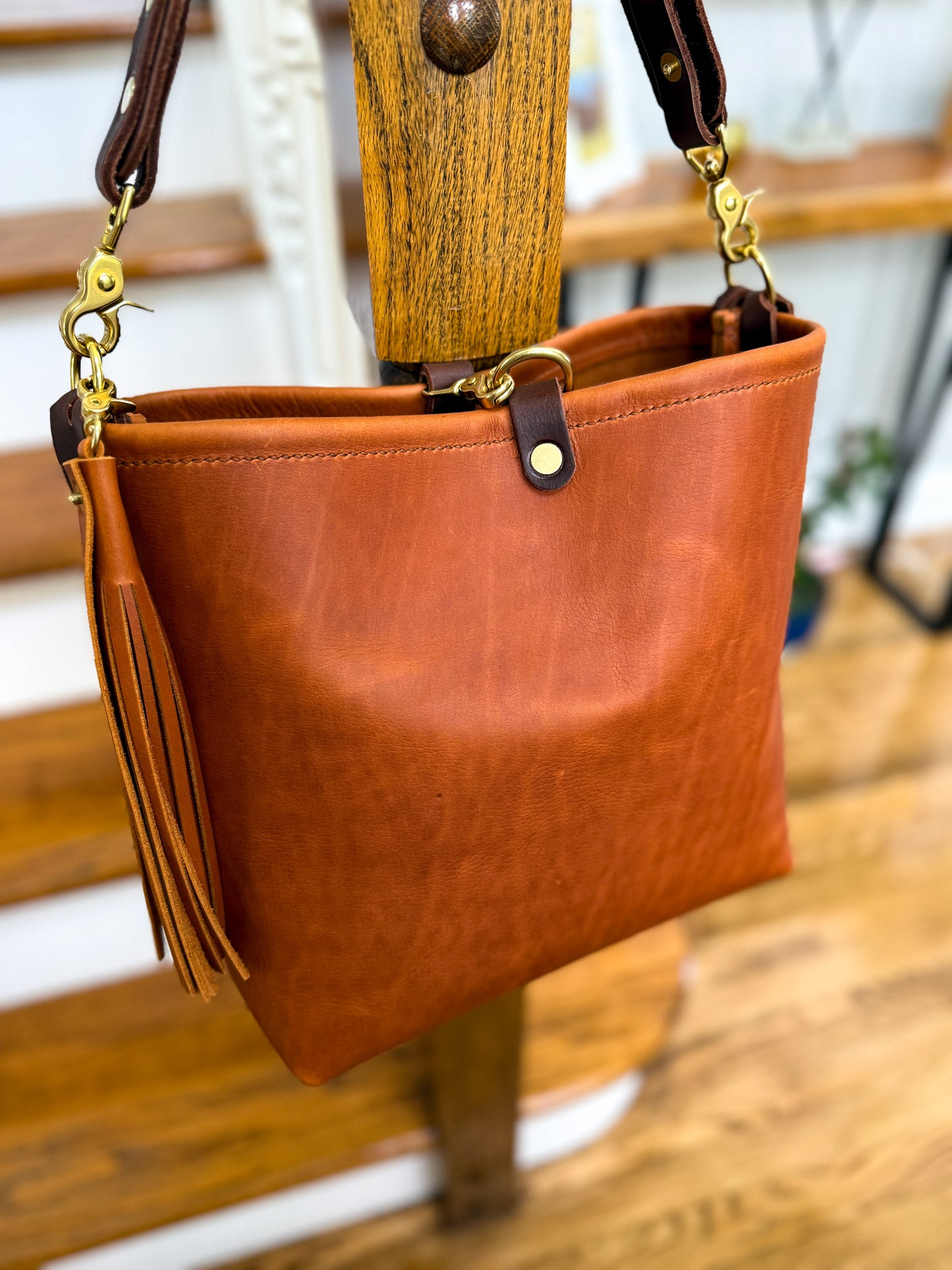 Bennett Bucket in Tawny Full Grain Leather
