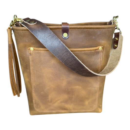 Bennett Bucket in Full Grain Tobacco