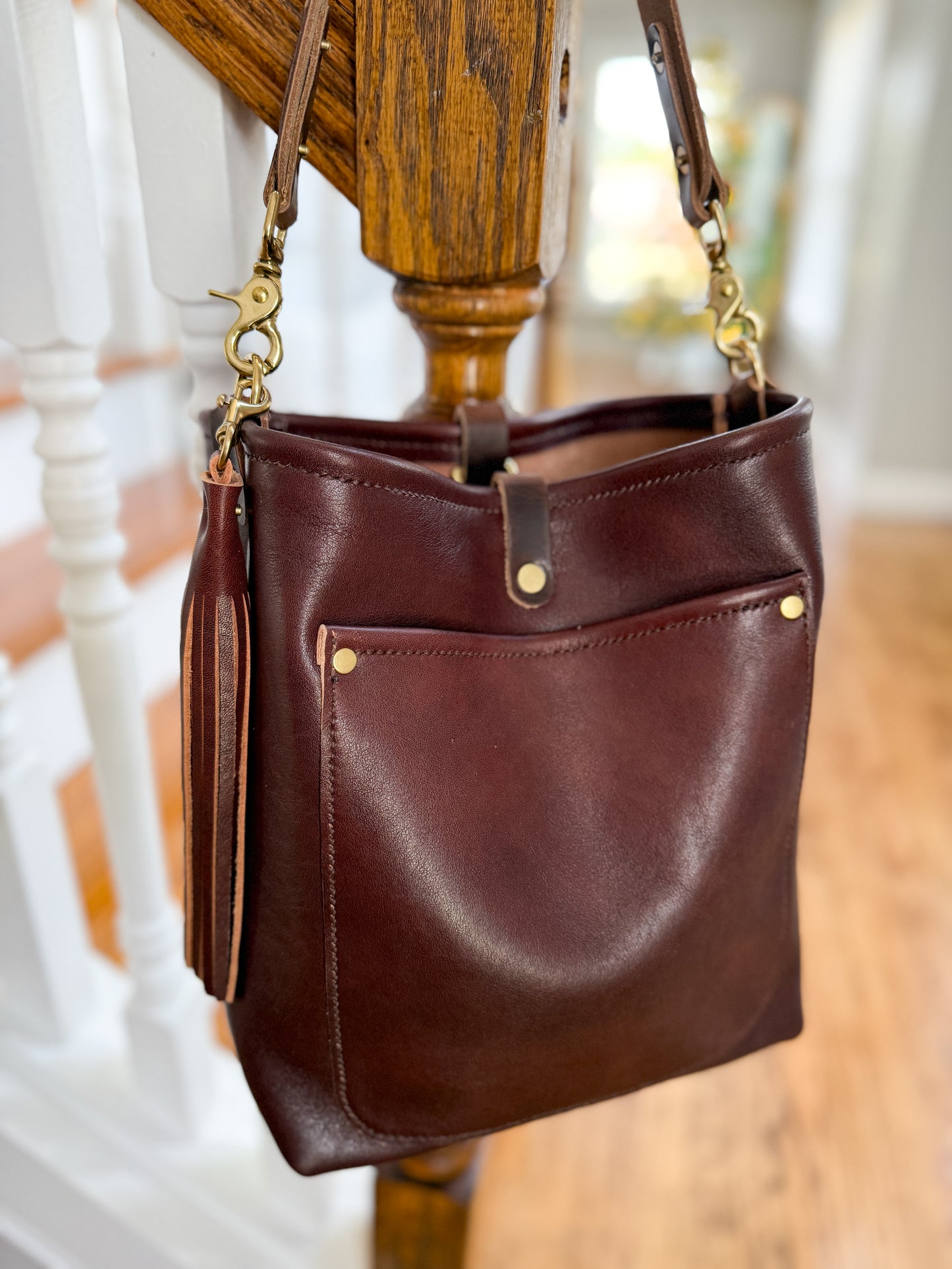 Bennett Bucket in Luxe Horween