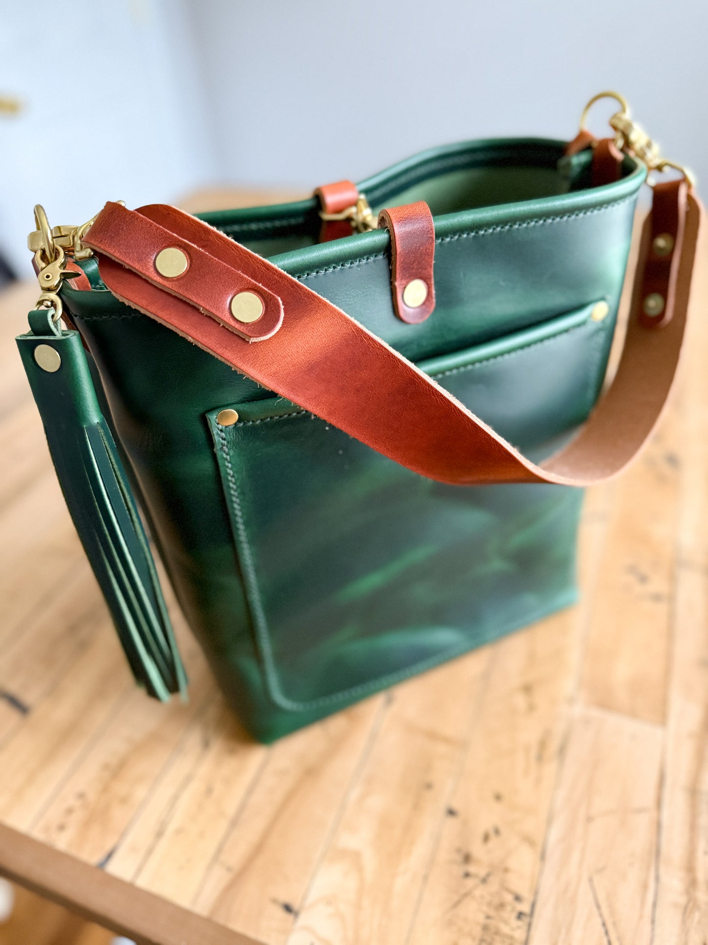 Bennett Bucket in Emerald Horween Puttman Leather