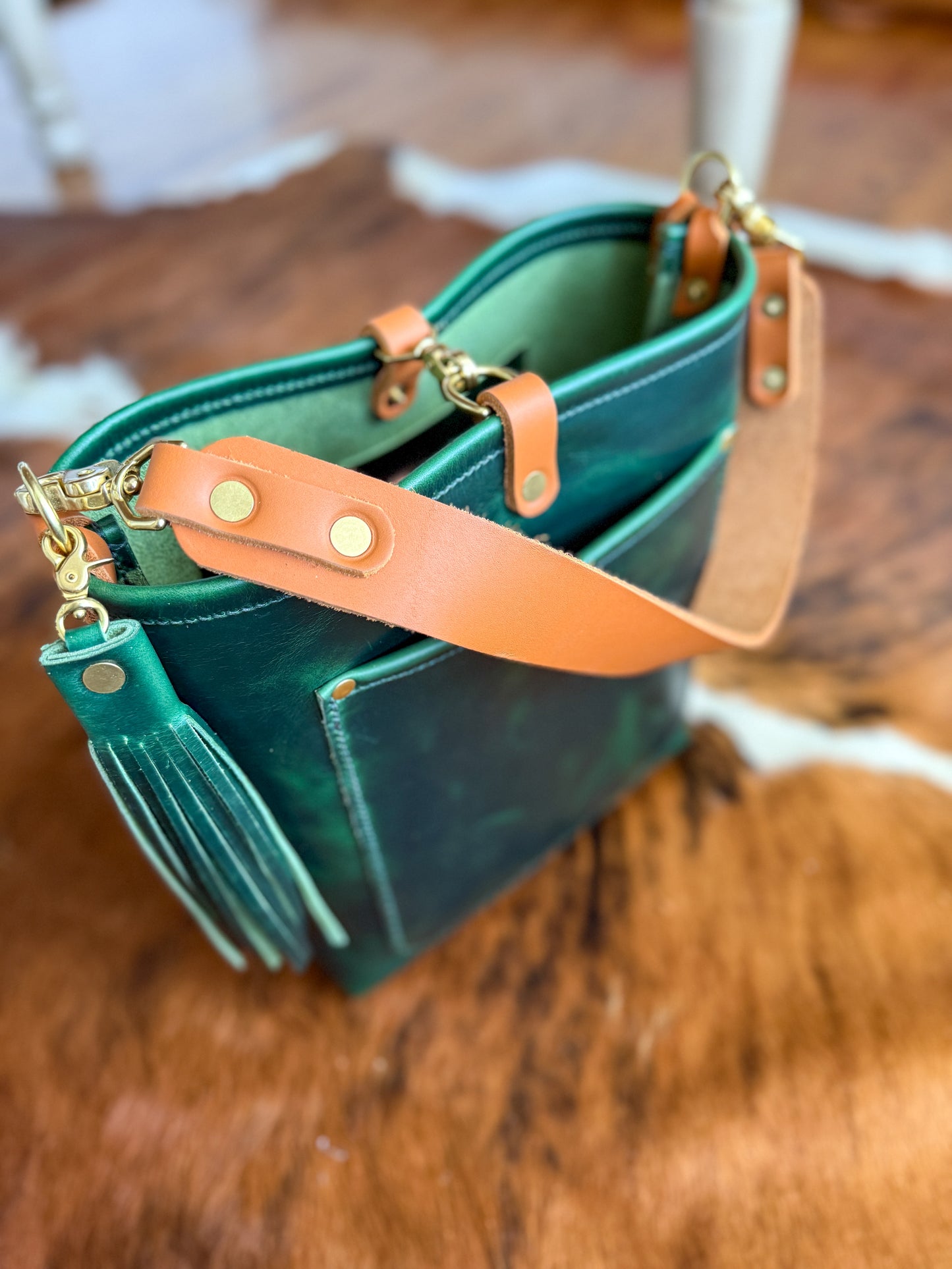 Bennett Bucket in Emerald Horween Puttman Leather
