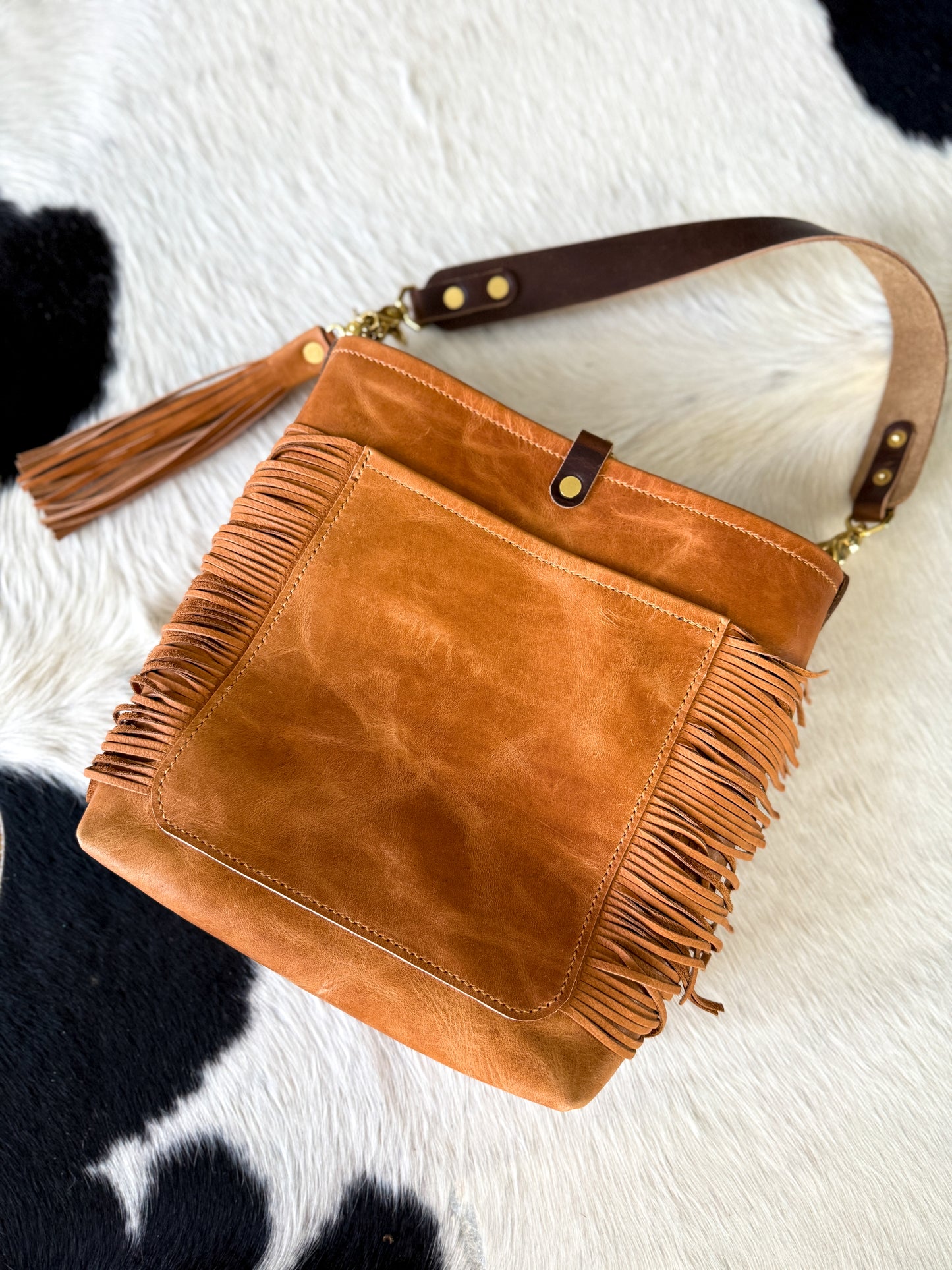 Western Bennett Bucket in Horween Natural Derby w/fringe