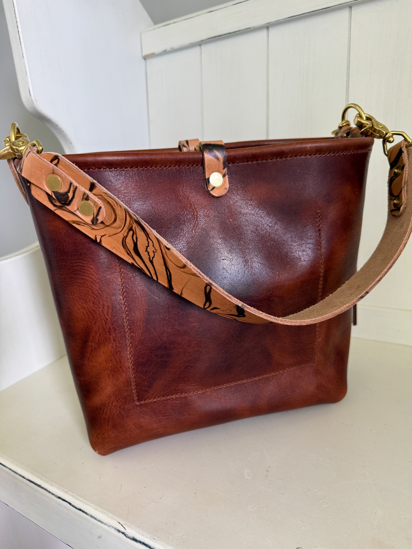 Hobo Bucket in Horween Brown Nut Dublin w/Candy Strap