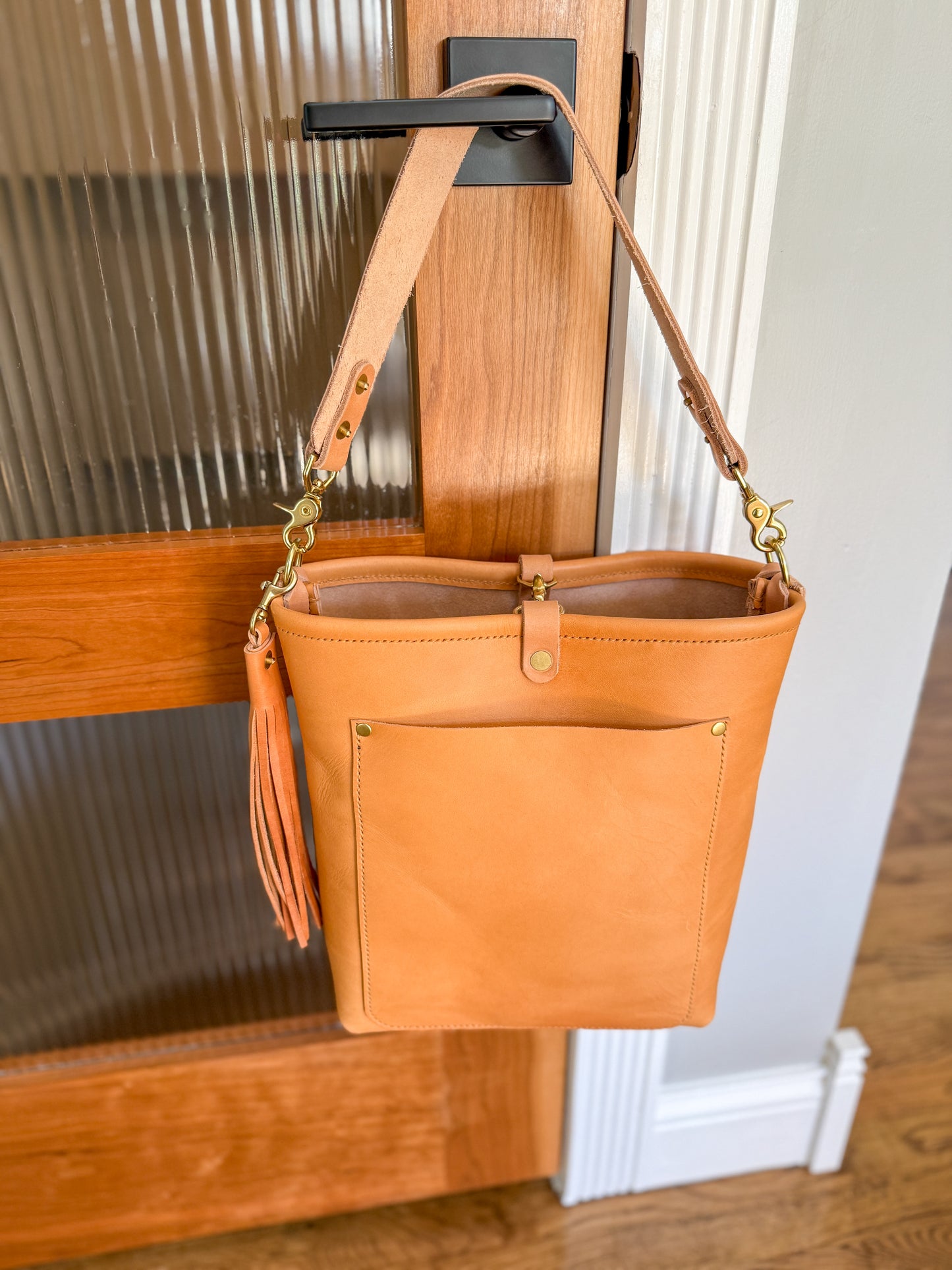Bennett Bucket in Natural Vachetta (non-milled)