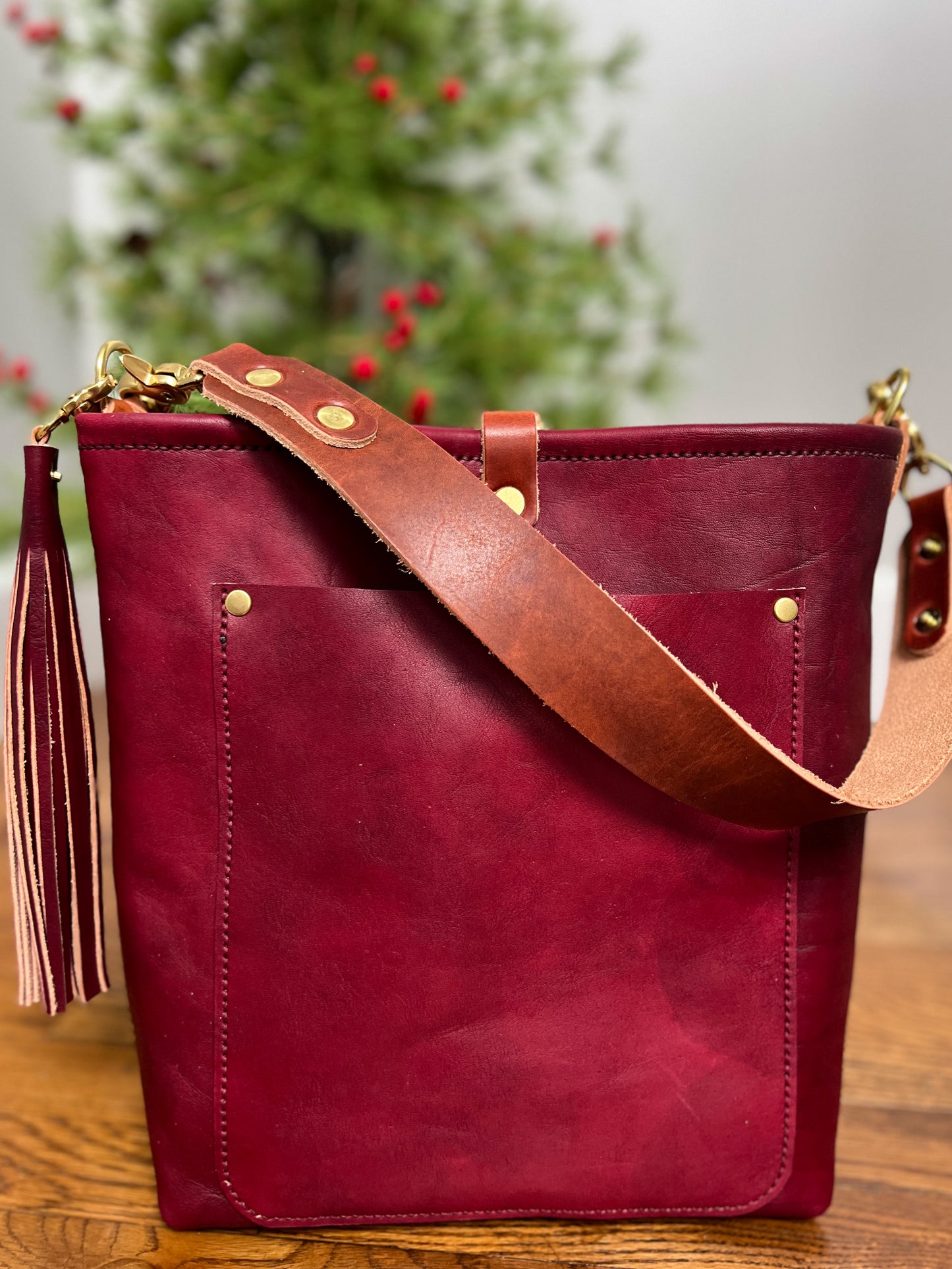 Bennett Bucket in Mulberry Veg Tan Italian Leather