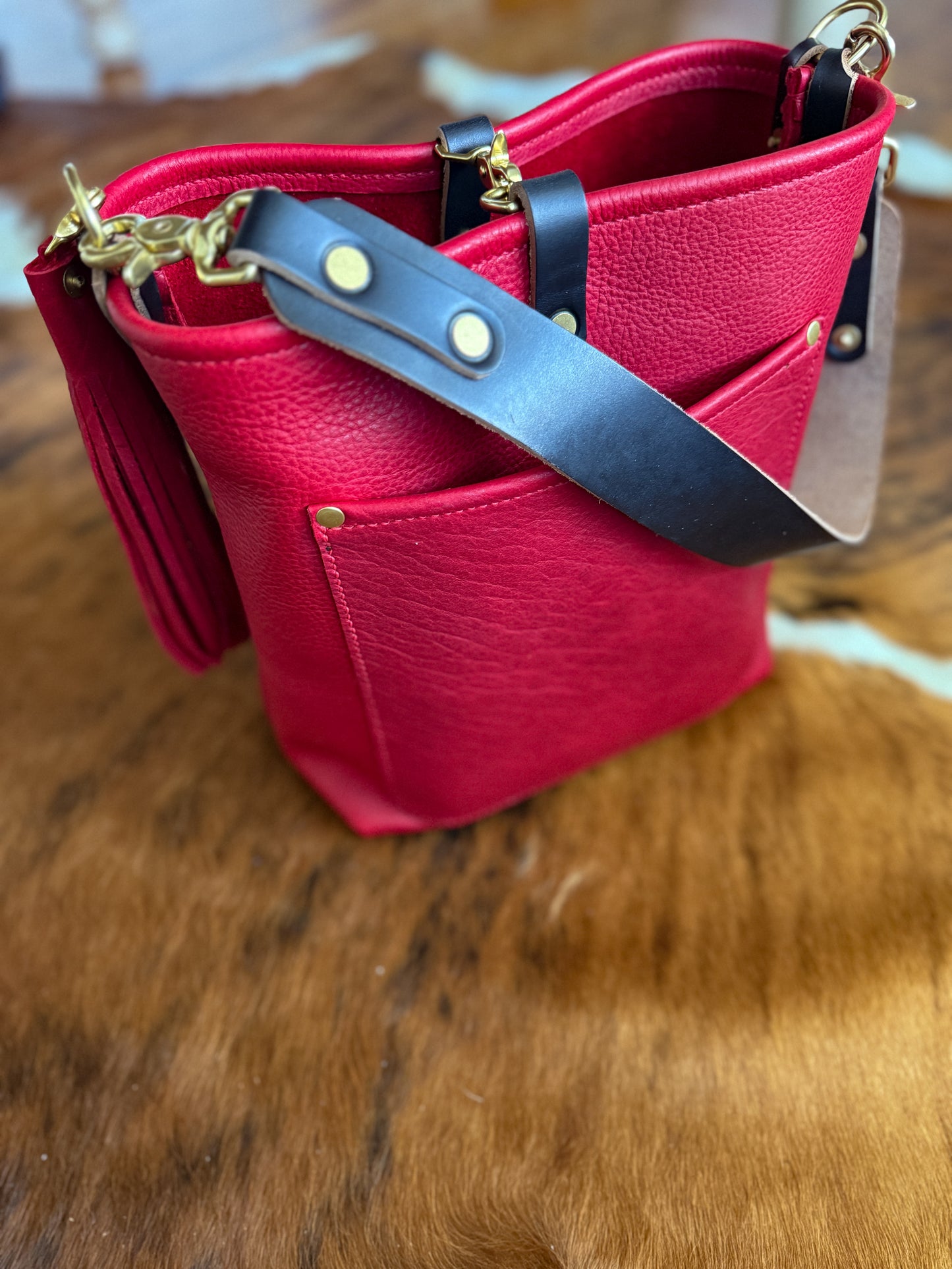 Bennett Bucket in Full Grain Red Bison