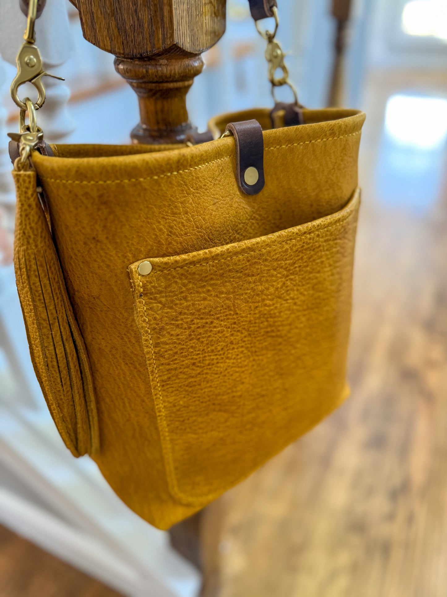 Bennett Bucket in Goldenrod Full Grain Bison