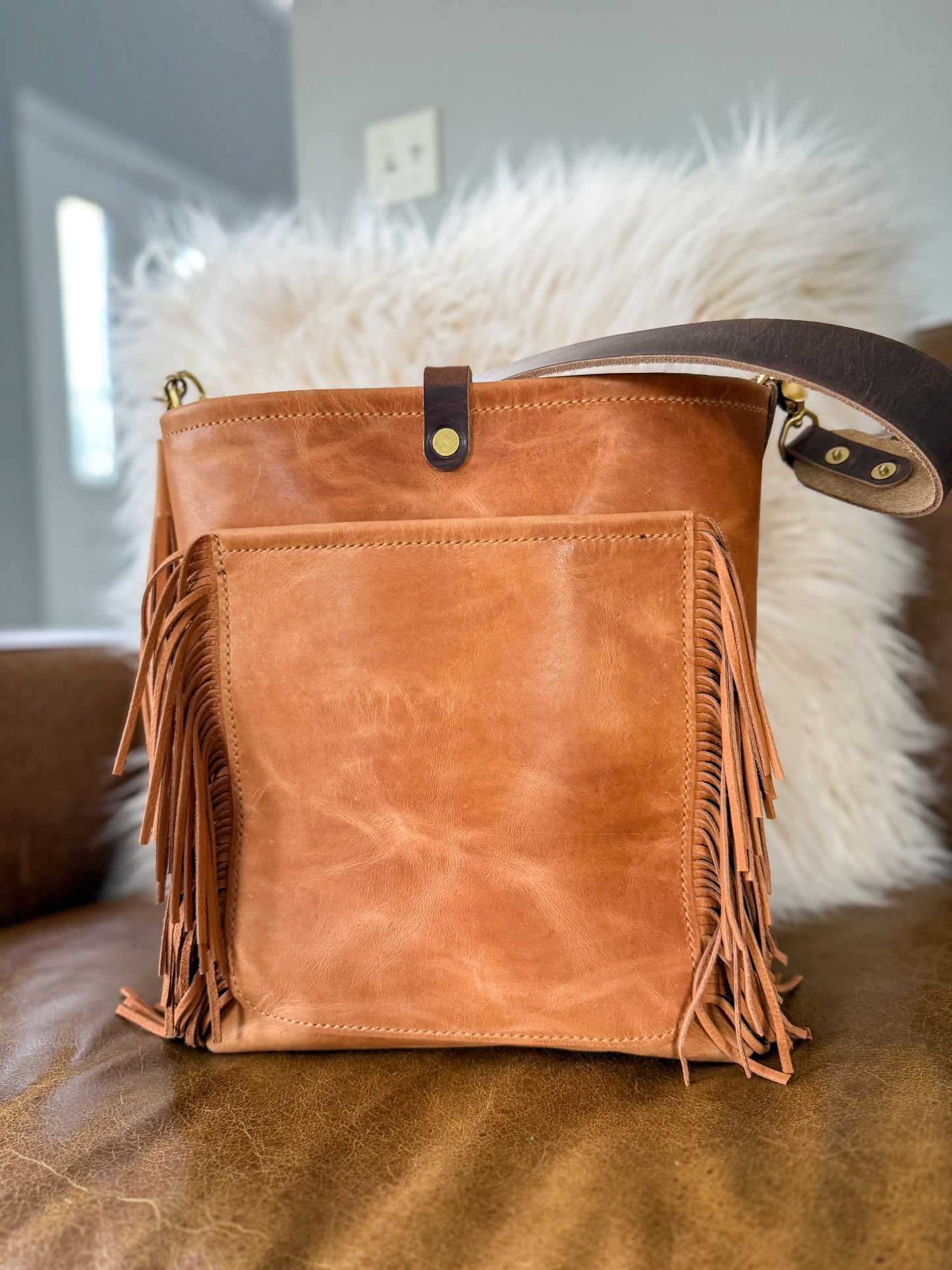 Western Bennett Bucket in Horween Natural Derby w/fringe