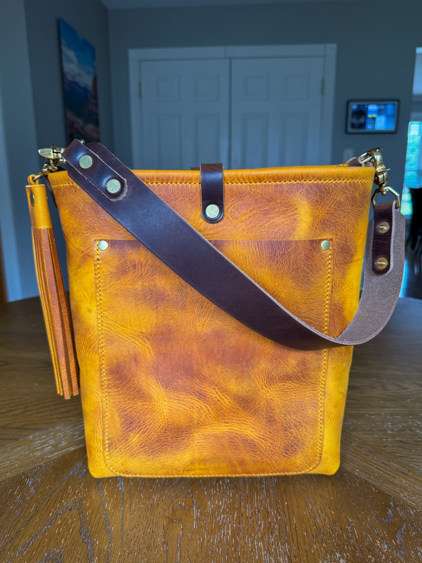 Bennett Bucket in Yellowstone Italian Vegetable Tan