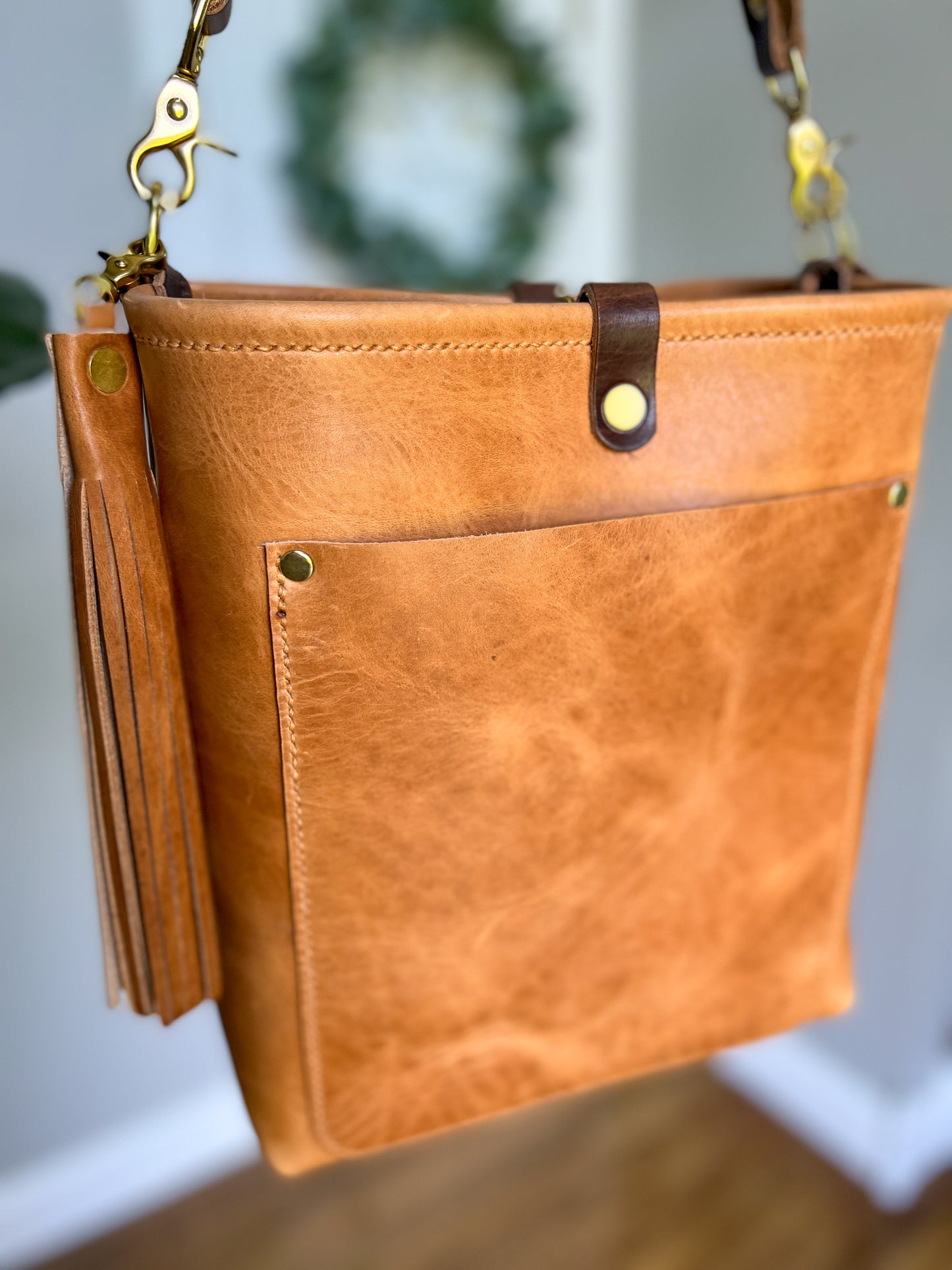 Bennett Bucket in Light Natural Derby Horween