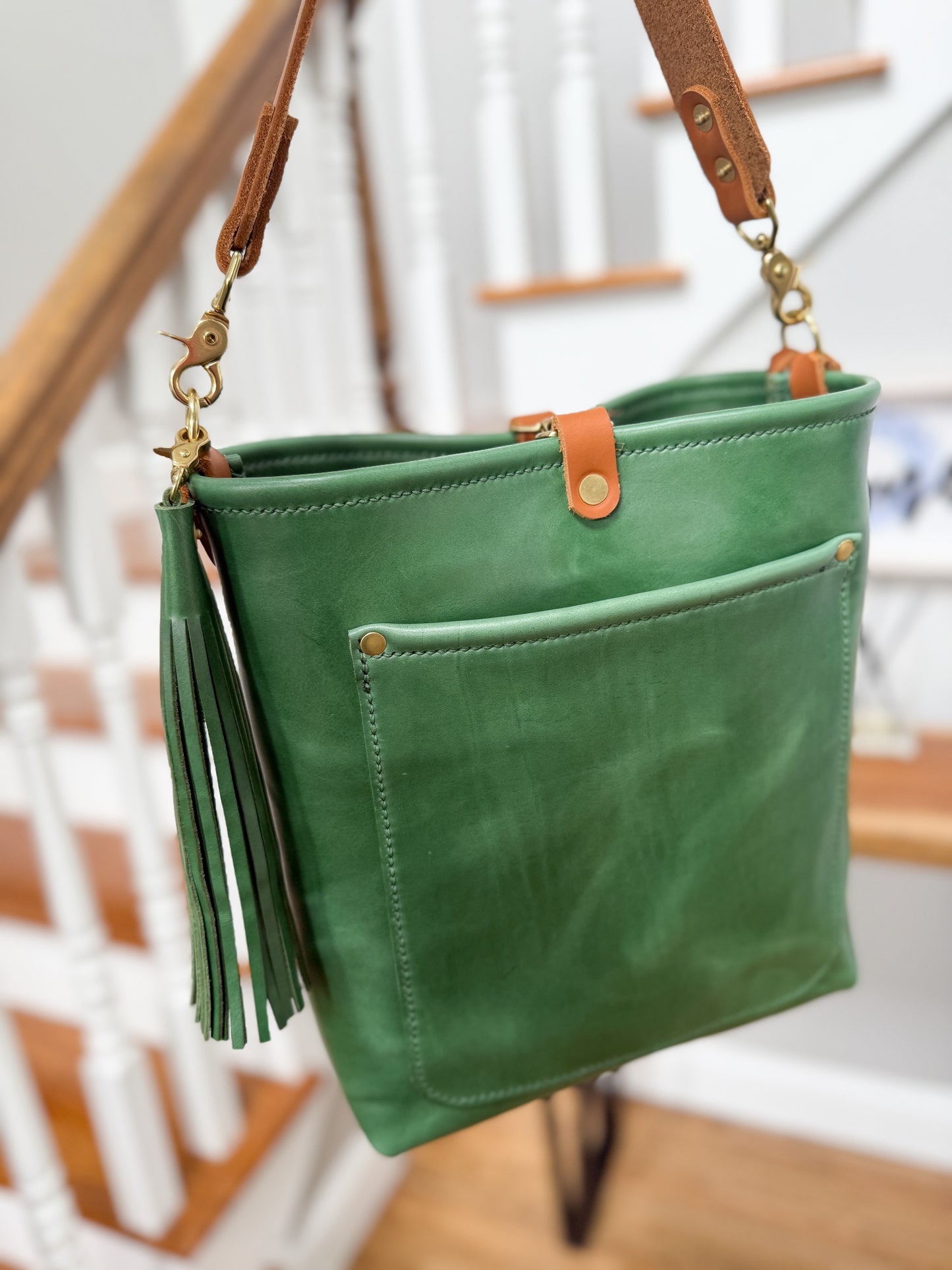 Bennett Bucket in Shamrock Green Full Grain Leather