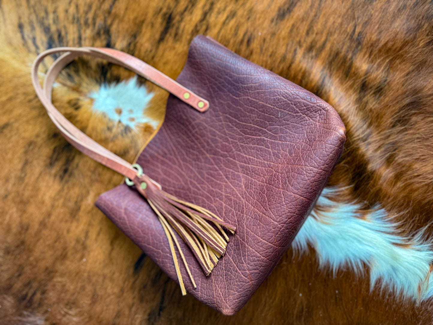 Classic Tote in Cherry Mahogany Full Grain Bison