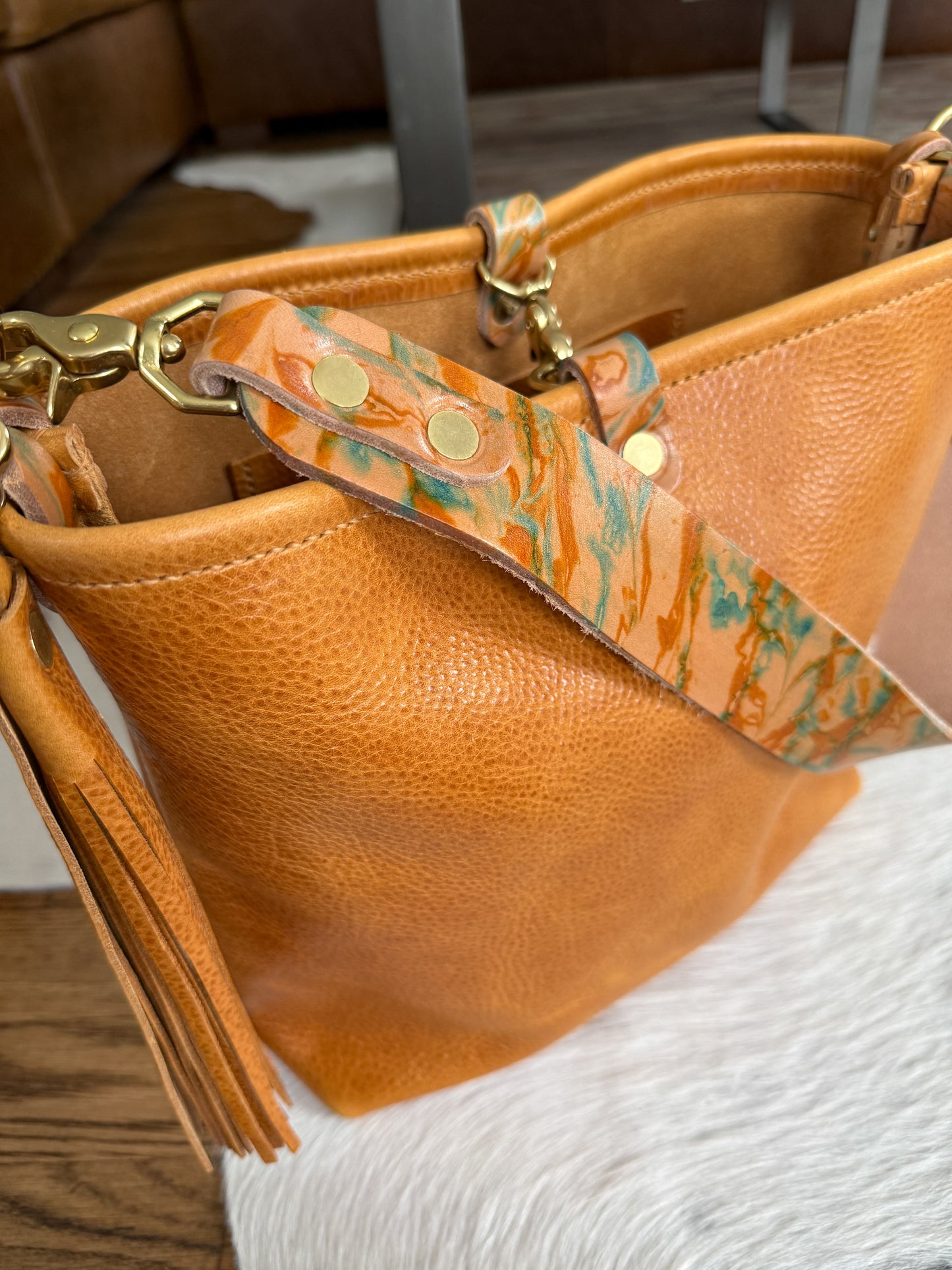 Hobo Bucket in Italian Honey Saffron Vegetable Tan w/Candy Strap