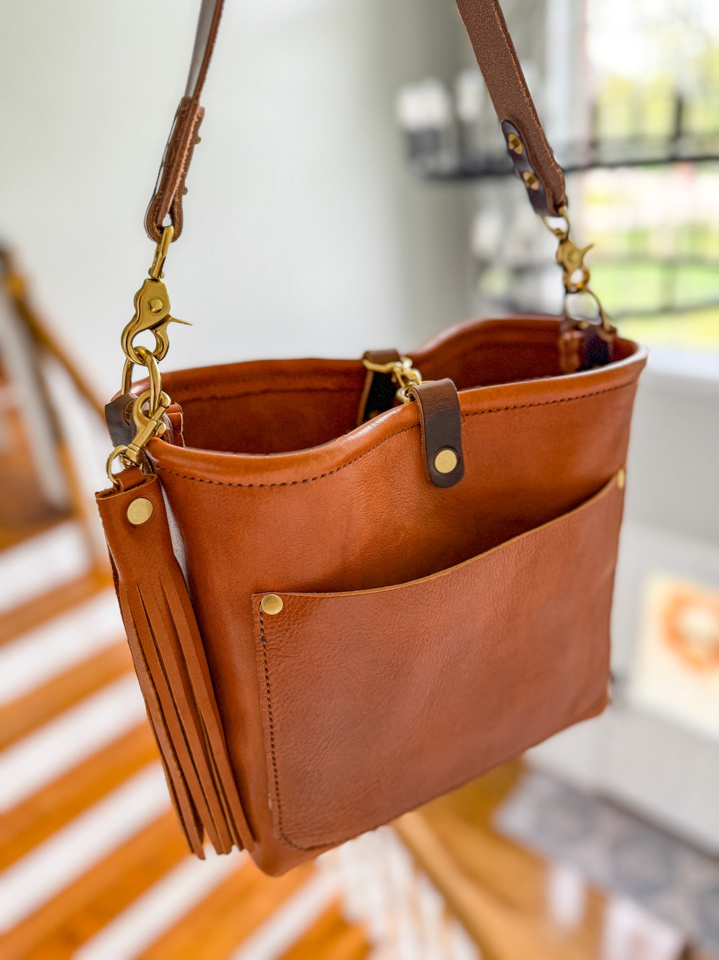 Bennett “shorty” Bucket in Montana Veg-Tan