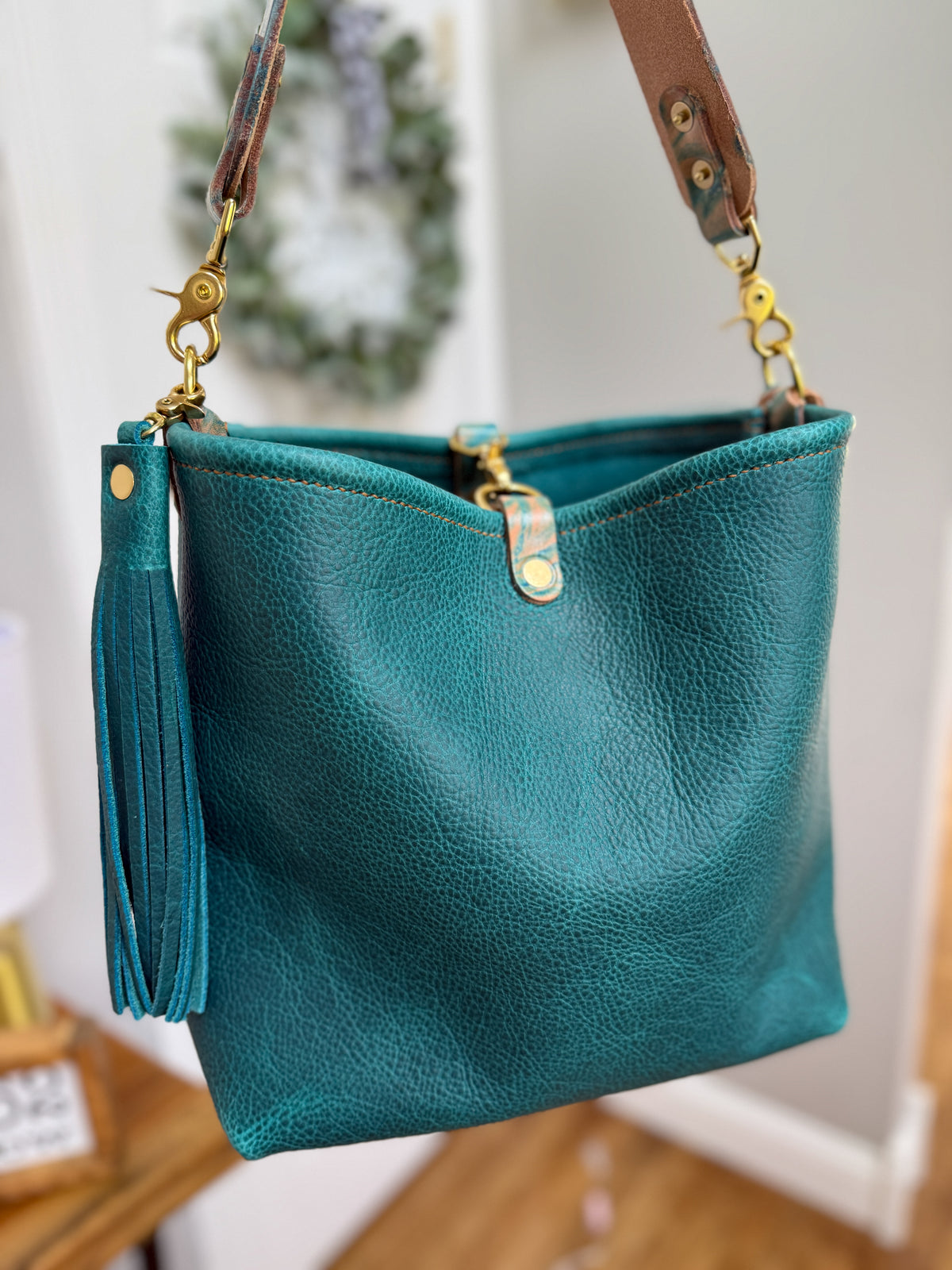 Hobo Bucket in Blue Moon Bison w/Candy Strap