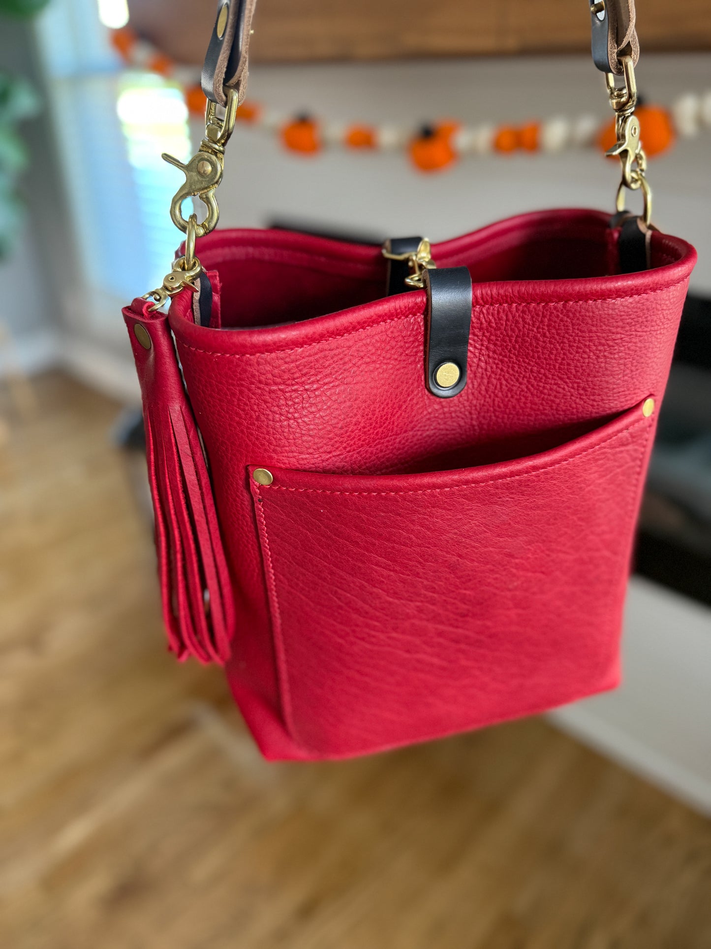 Bennett Bucket in Full Grain Red Bison