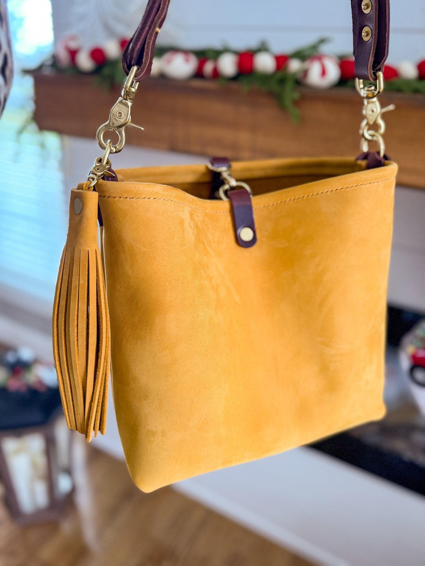 Hobo Bucket in Wheat Modesto Horween Leather
